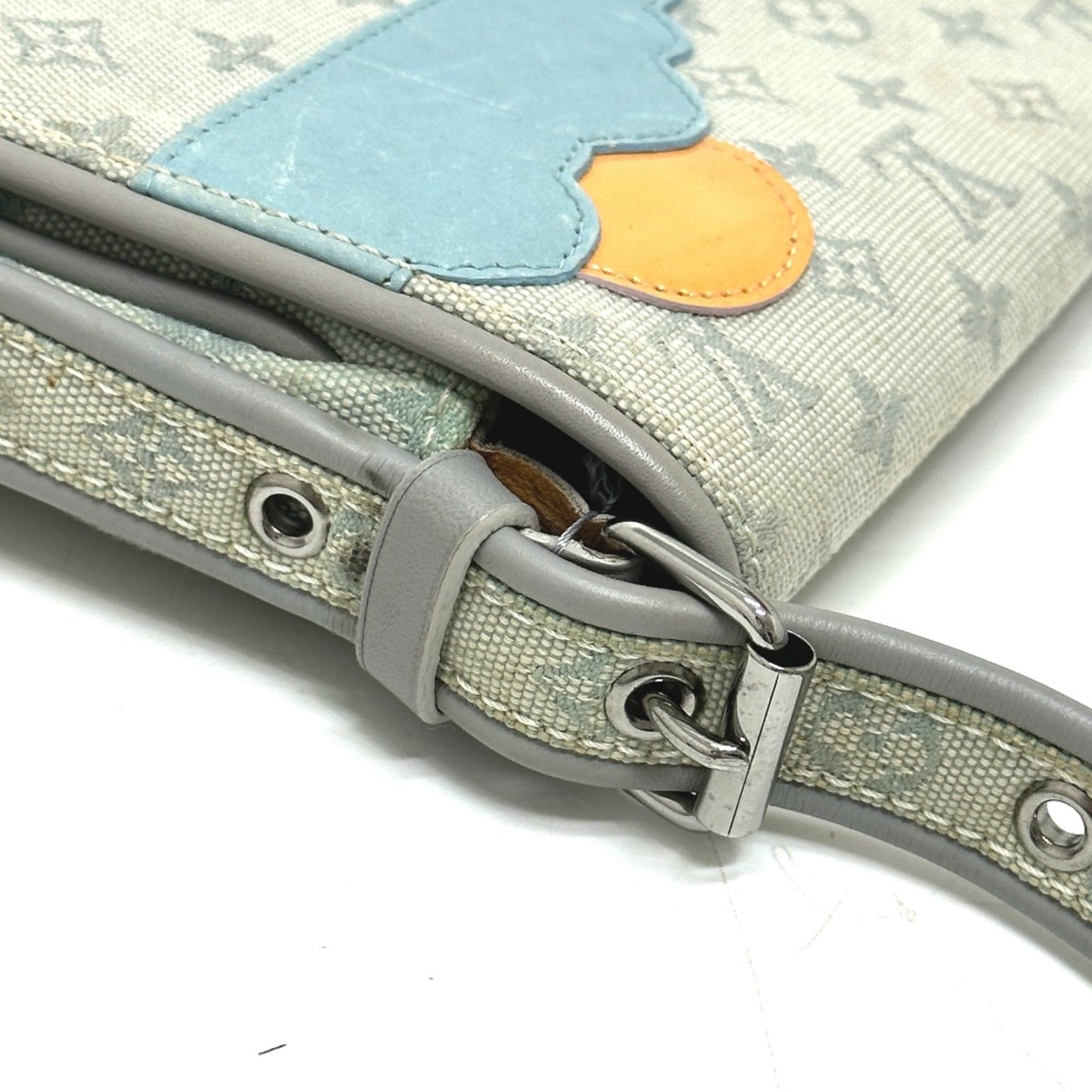 Louis Vuitton Gray Other Shoulder Bag