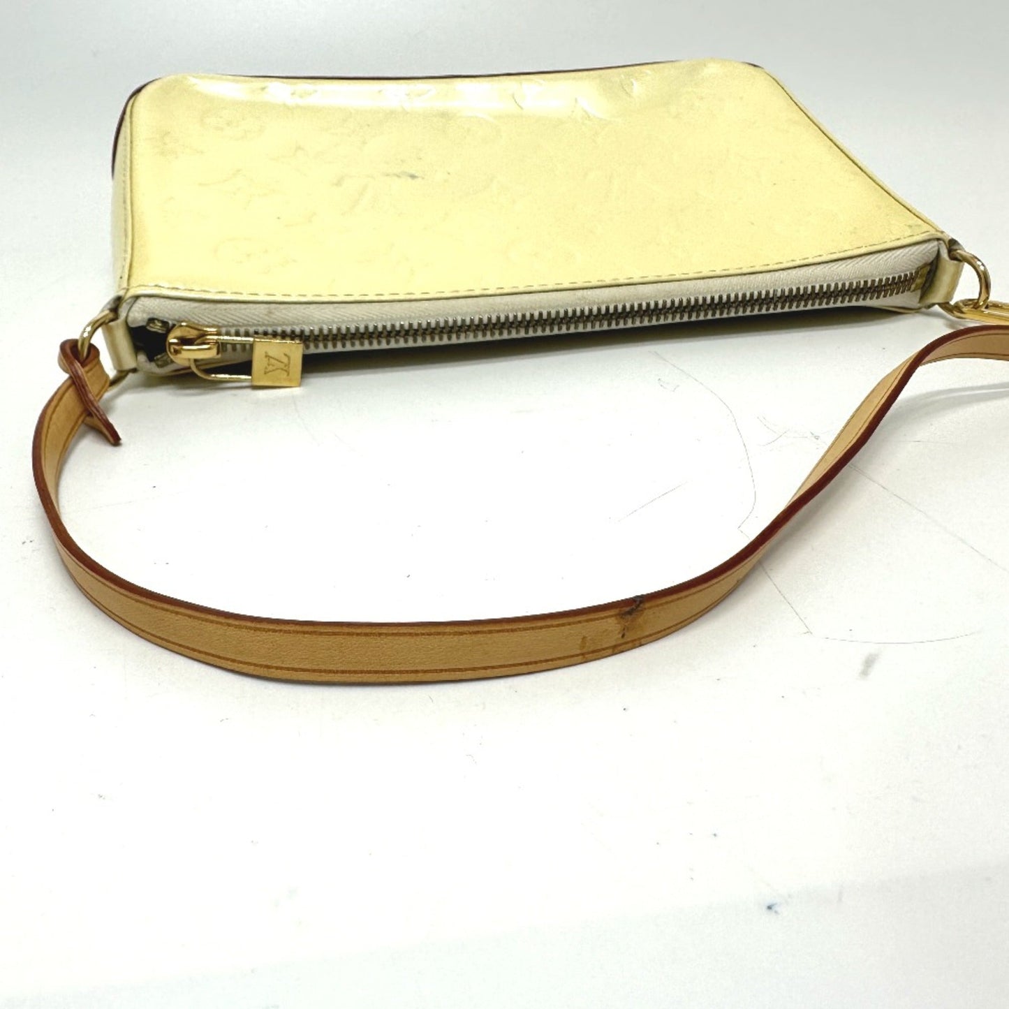 Louis Vuitton White Other Shoulder Bag