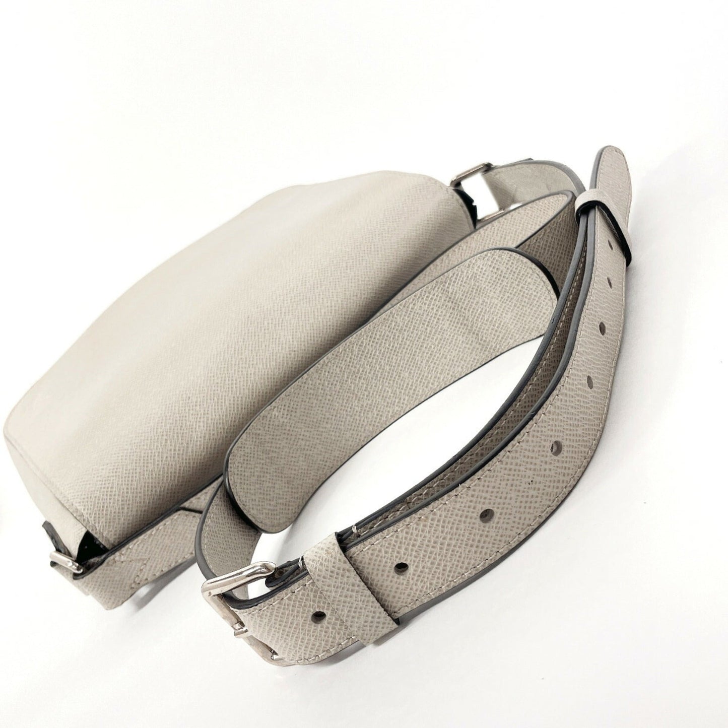 Louis Vuitton Gray Taiga Leather Shoulder Bag