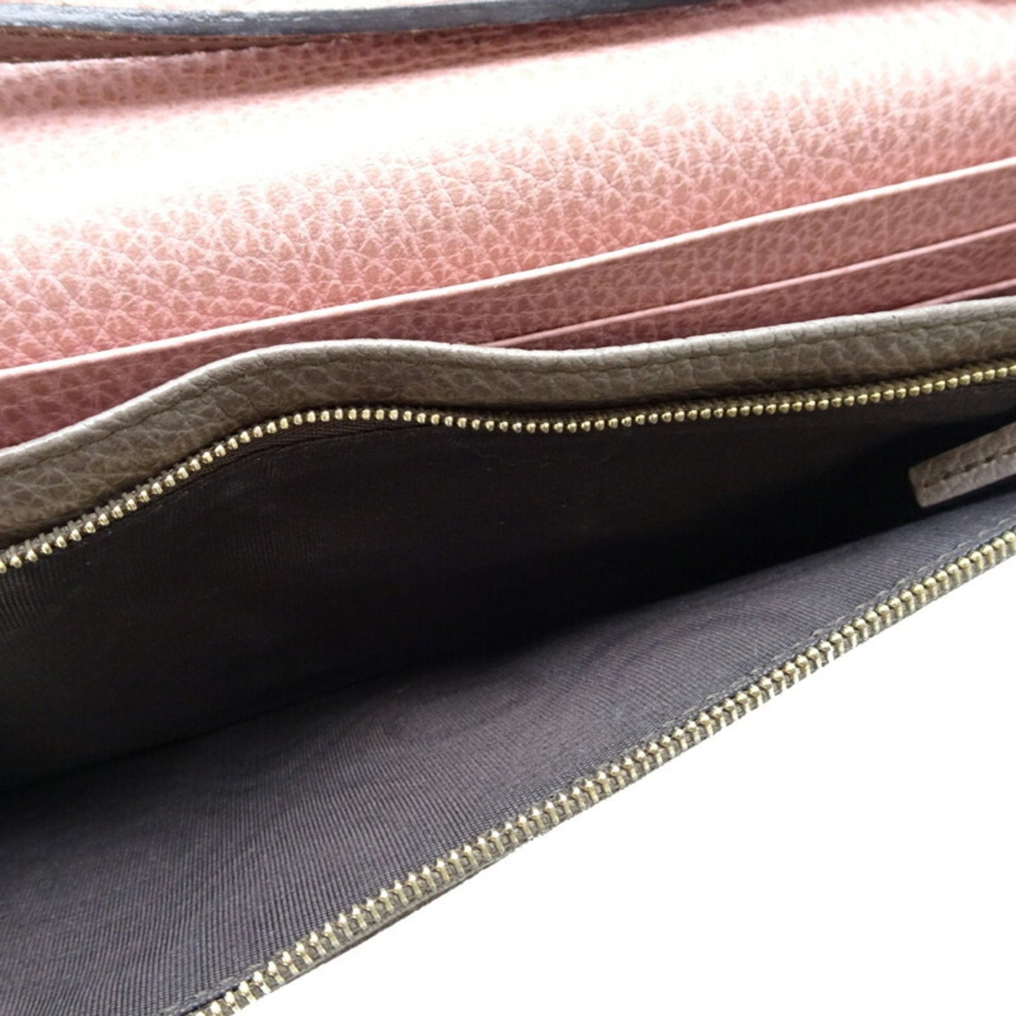 Gucci Grayish Pink Leather Chain/Shoulder Wallet