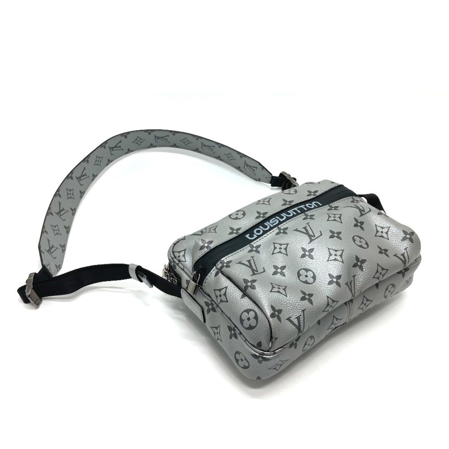 Louis Vuitton Silver Other Shoulder Bag