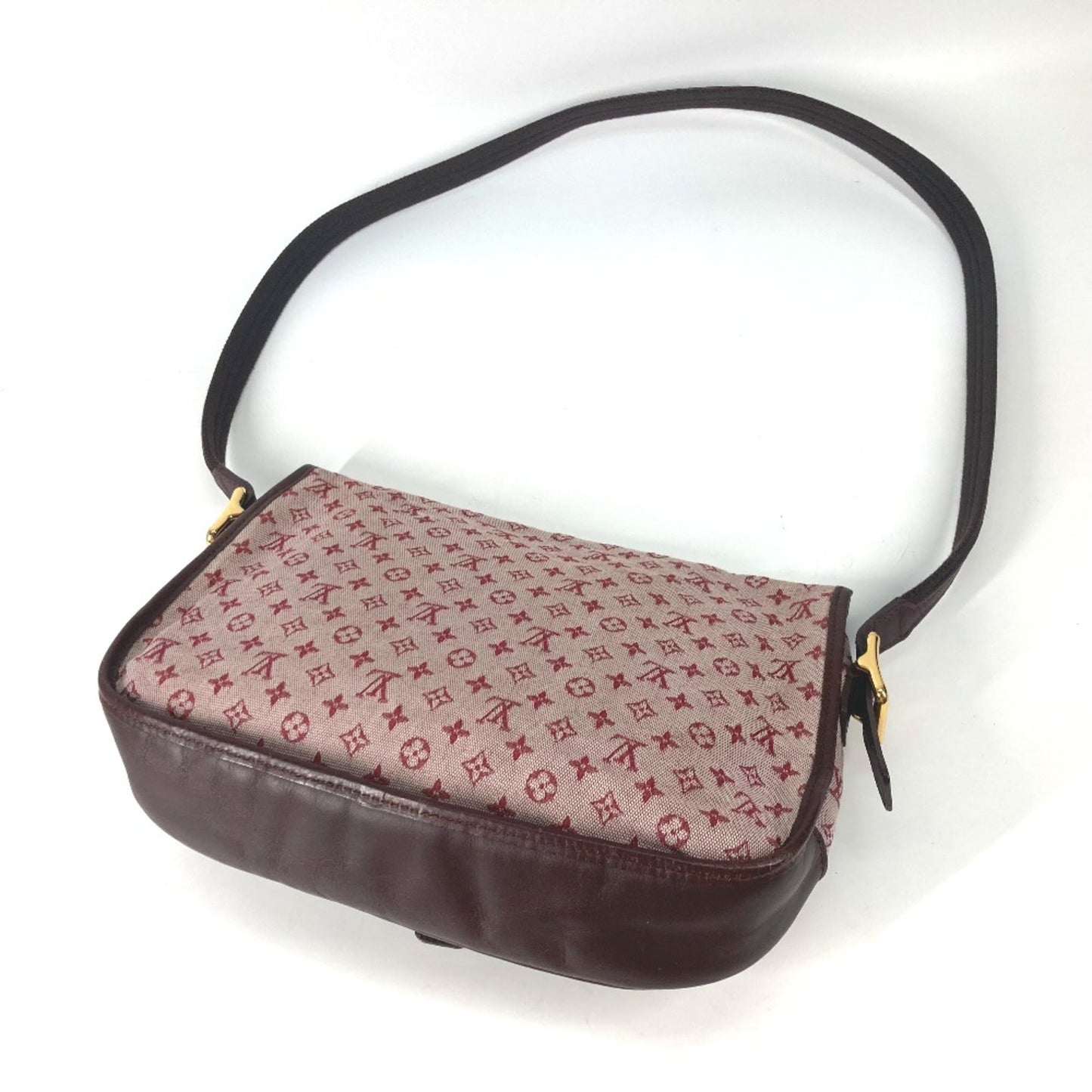 Louis Vuitton Red Other Shoulder Bag