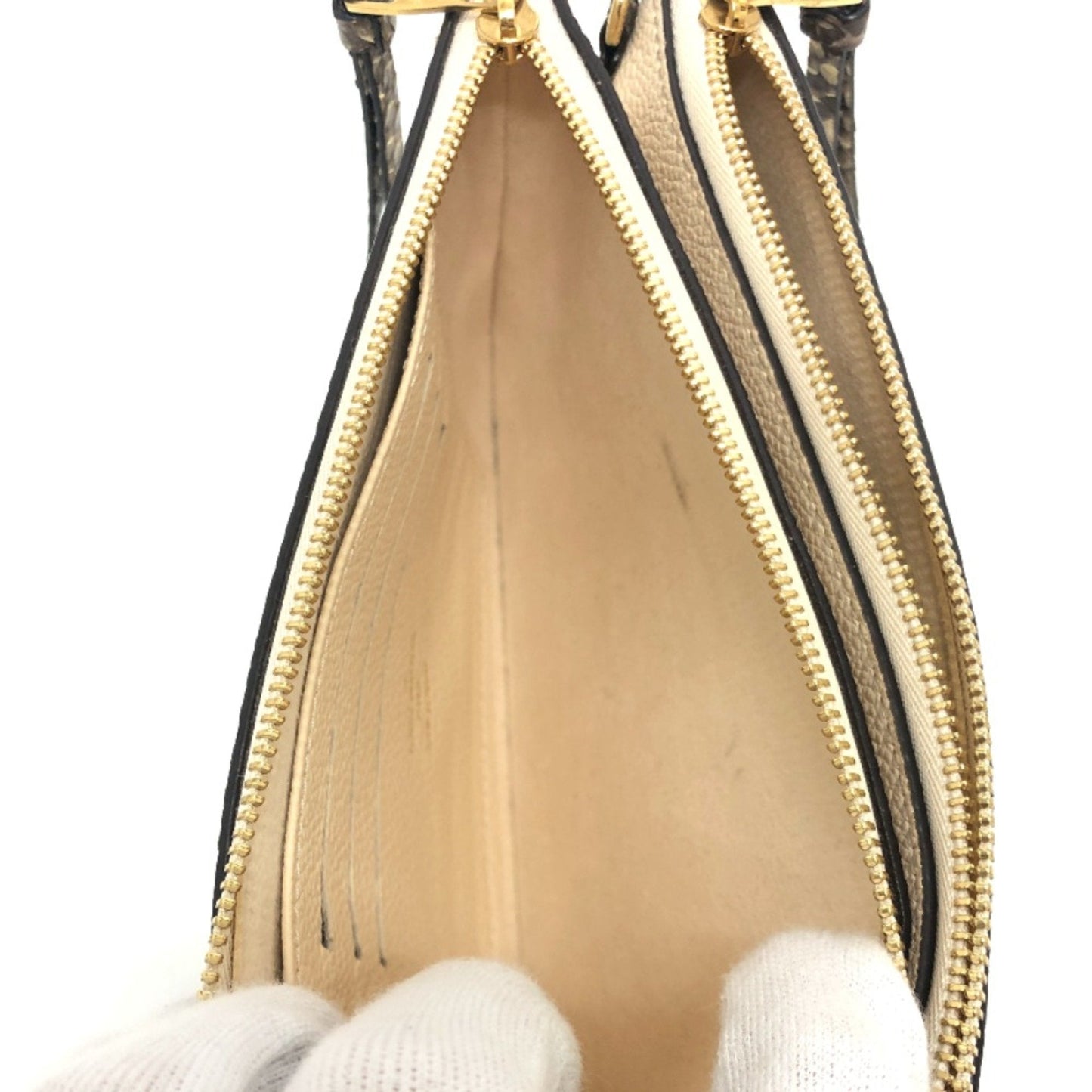 Louis Vuitton Beige Leather Shoulder Bag