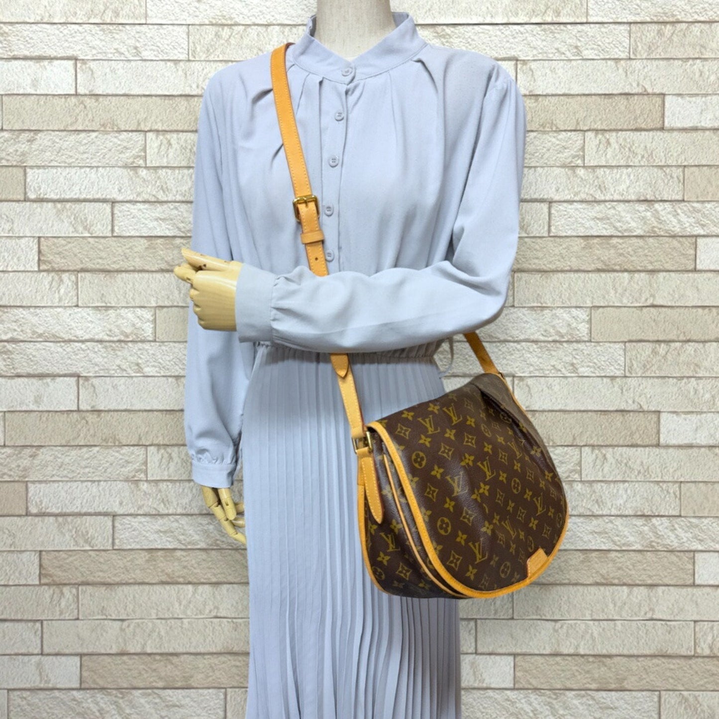 Louis Vuitton Brown Monogram Canvas Shoulder Bag