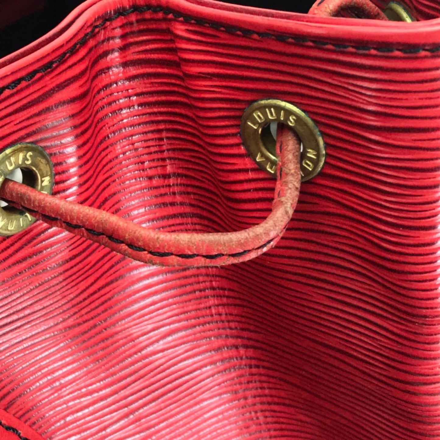Louis Vuitton Red Leather Shoulder Bag