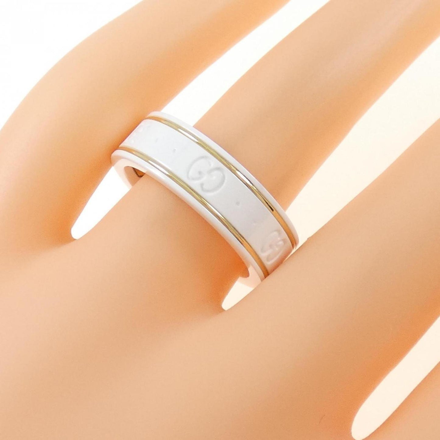 Gucci White Yellow Gold Ceramic Yellow Gold (18K) Band Ring