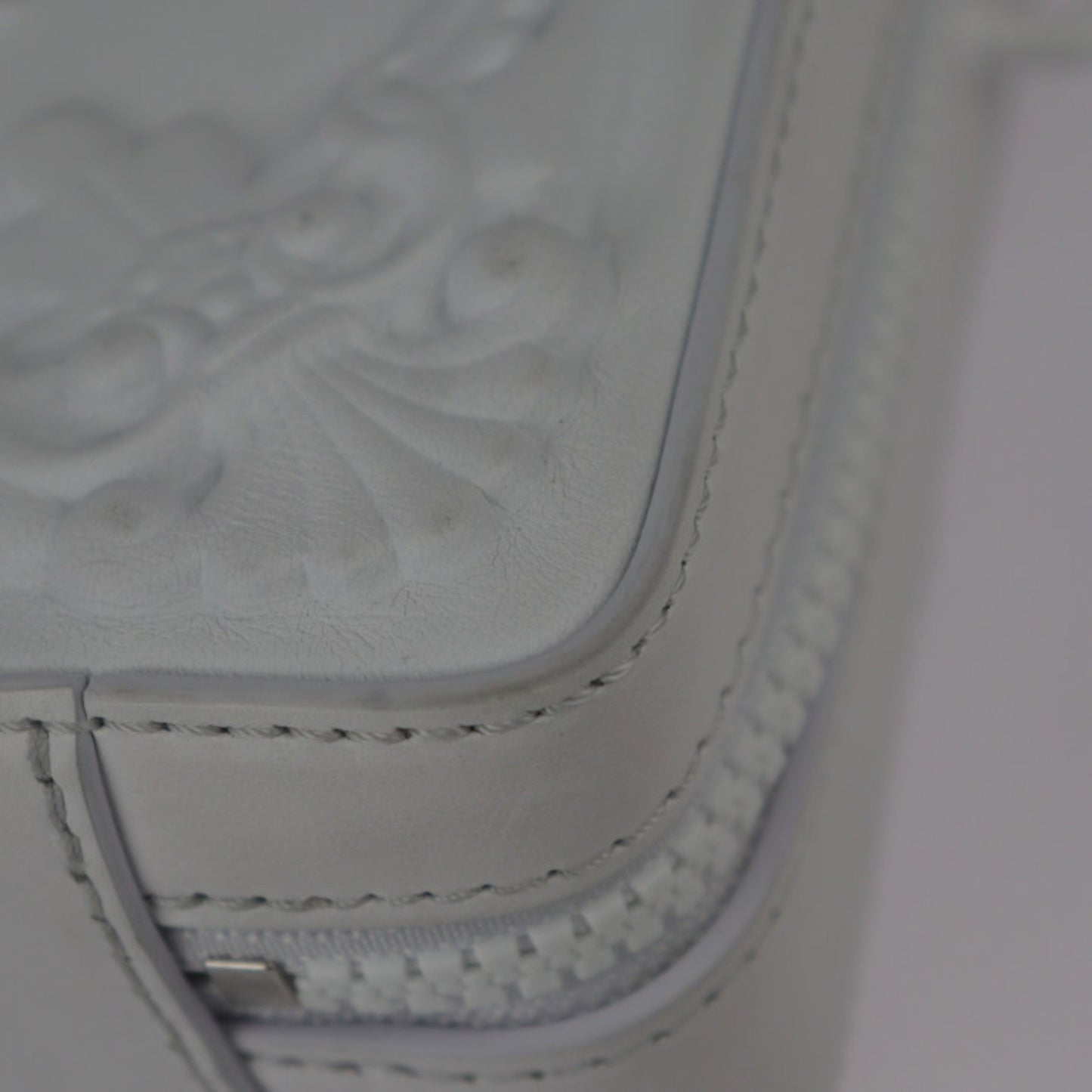 Louis Vuitton Blanc White Leather Handbag Shoulder Bag