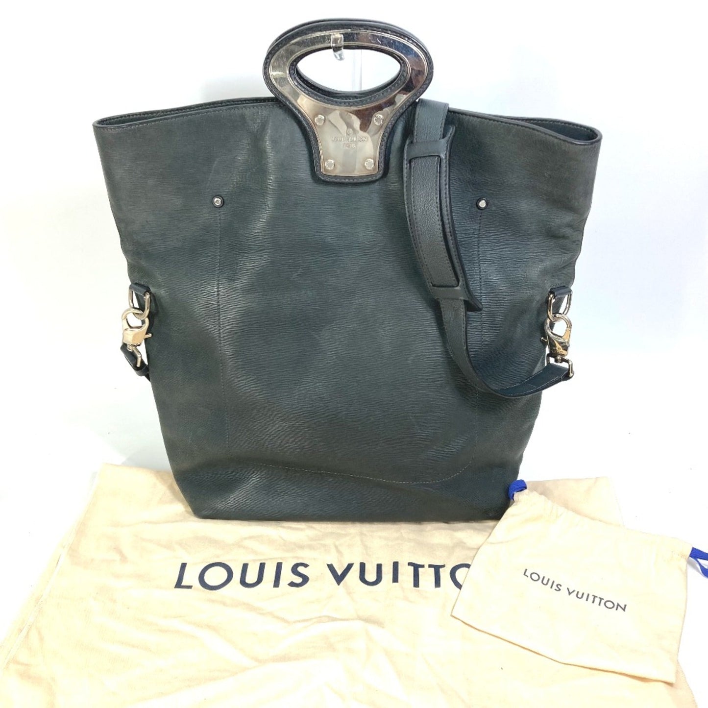 Louis Vuitton Black Leather Shoulder Bag