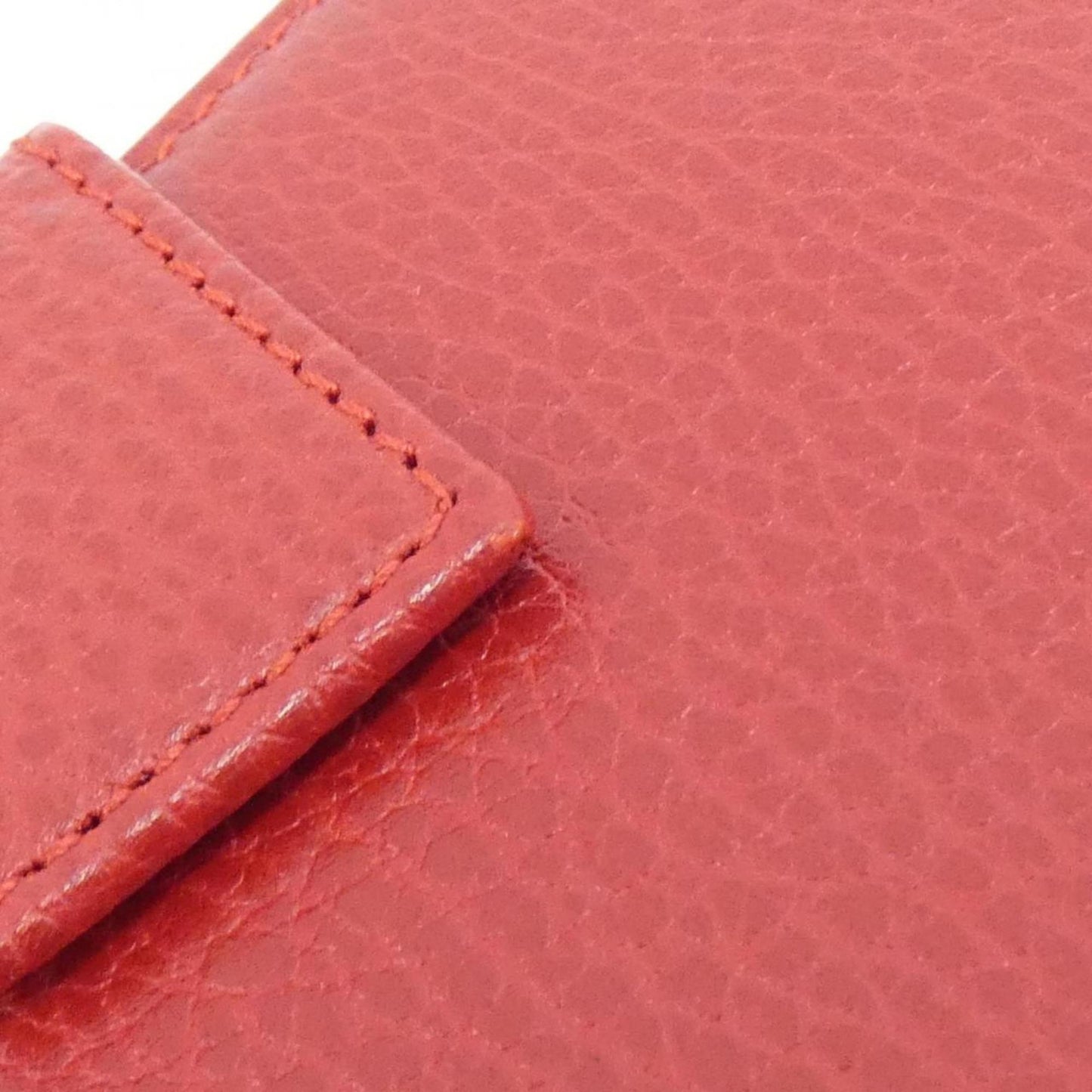 Gucci Red Color Leather Wallet (Bi-Fold)