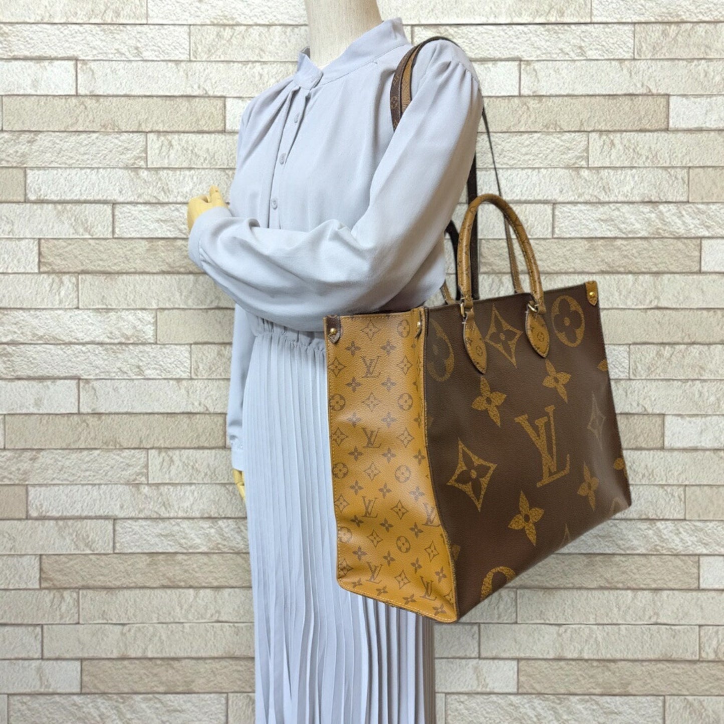 Louis Vuitton Brown Monogram Canvas Shoulder Bag