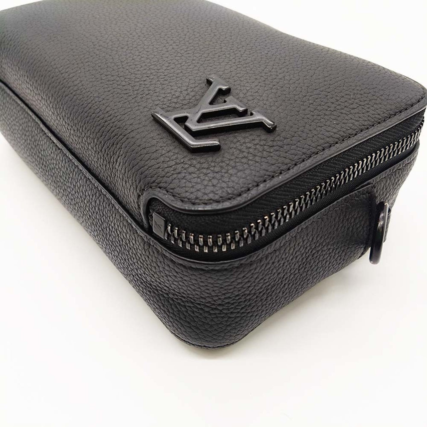 Louis Vuitton Black Leather Shoulder Bag