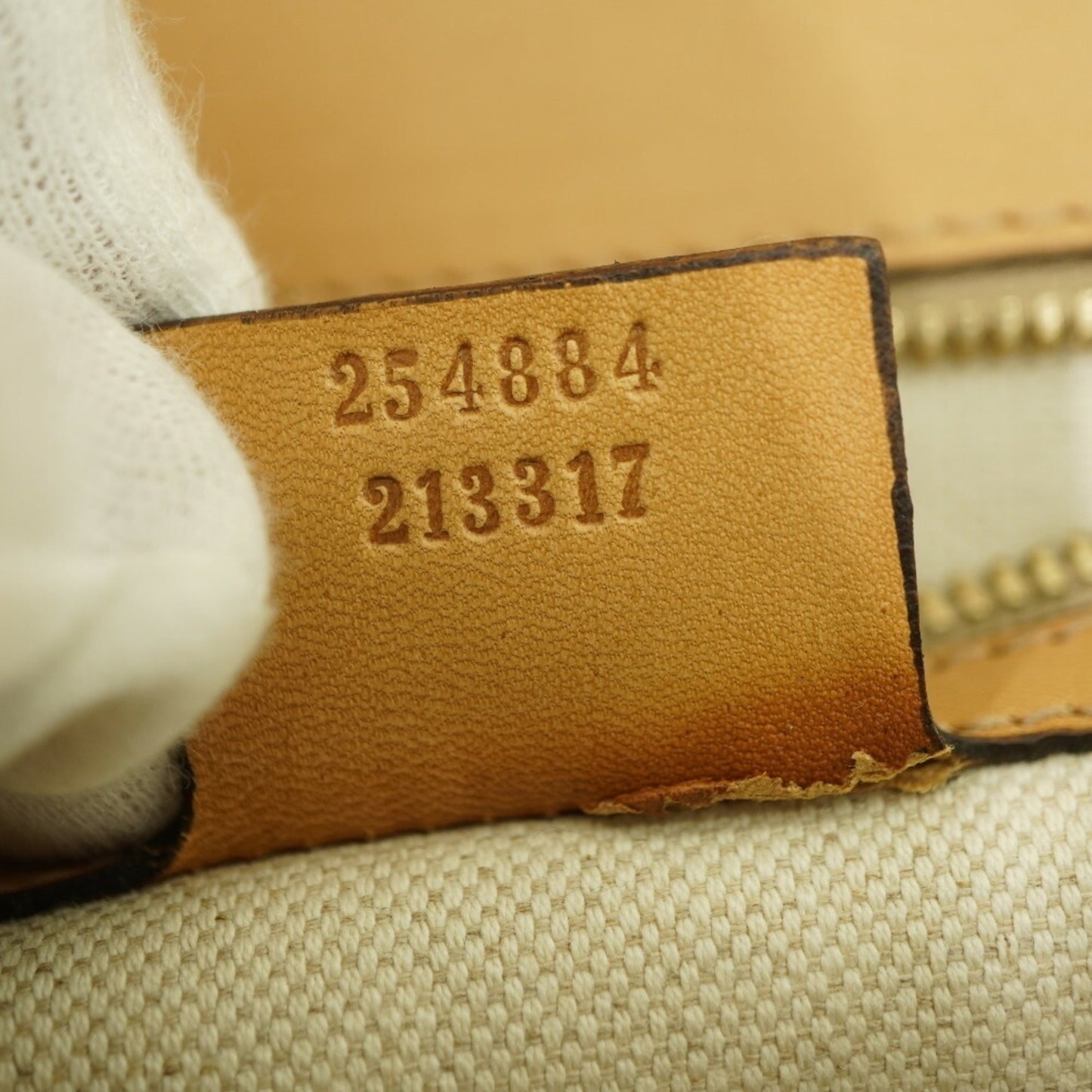 Gucci Beige Leather Handbag