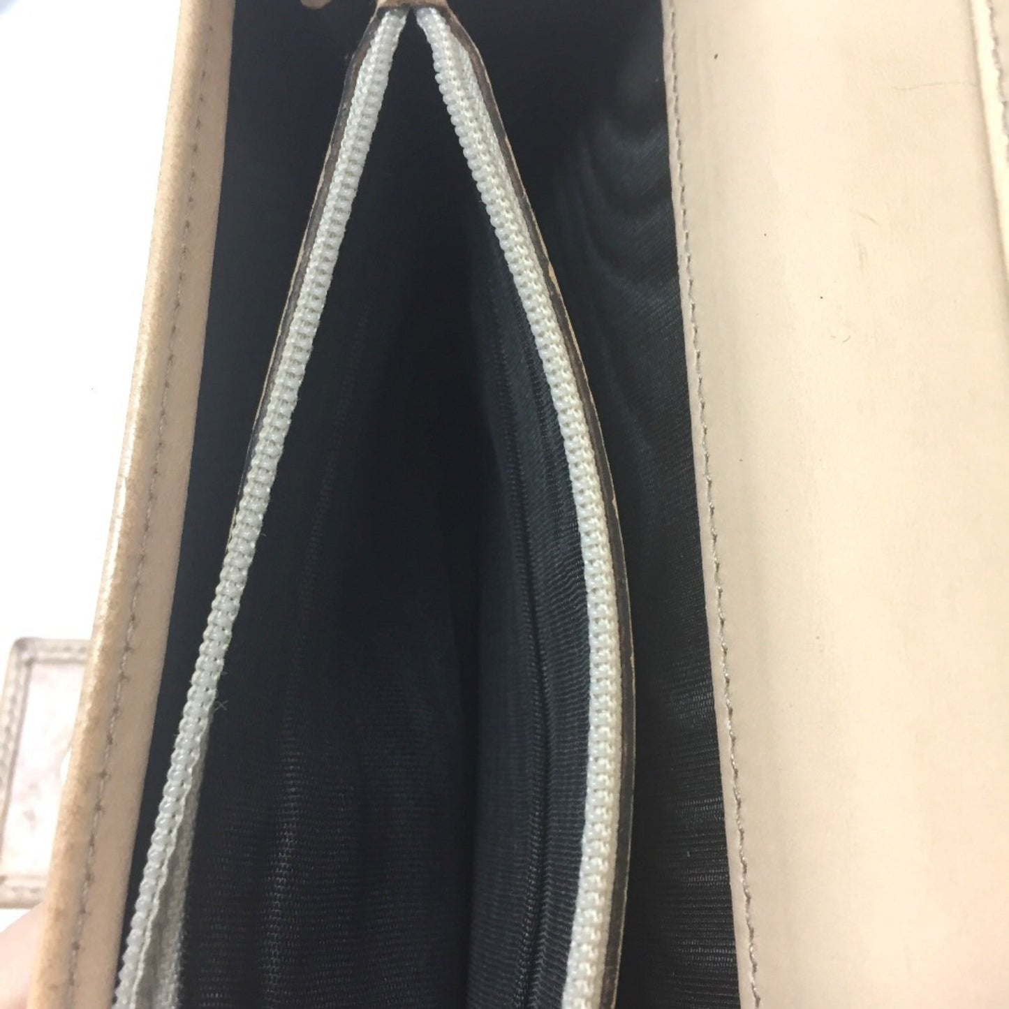 Gucci Pink Beige Gg Canvas Long Wallet (Bi-Fold)