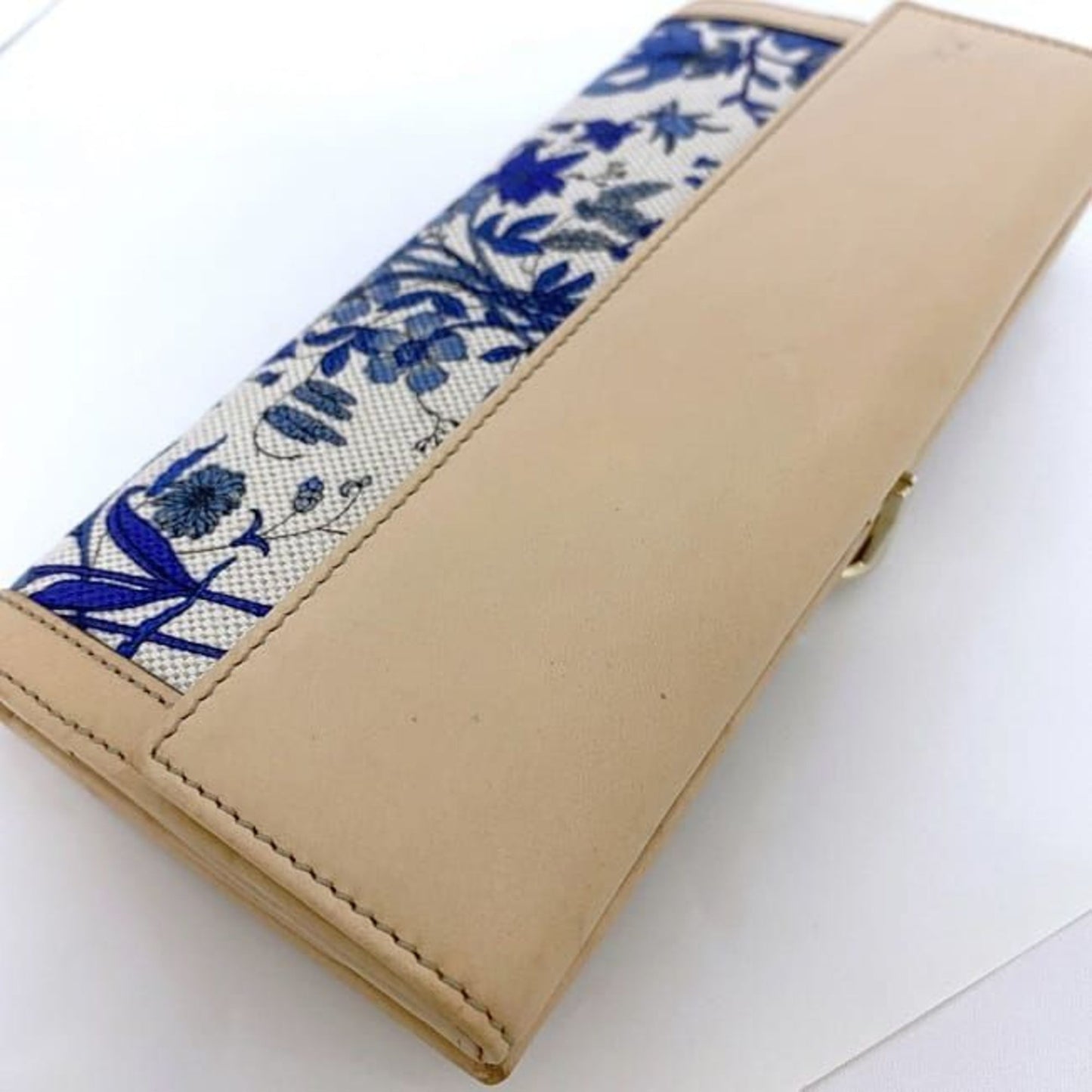 Gucci Beige Blue White Canvas Leather Long Wallet (Bi-Fold)