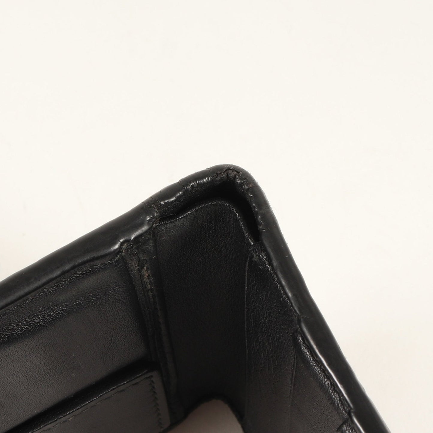 Gucci Black Leather Wallet (Bi-Fold)