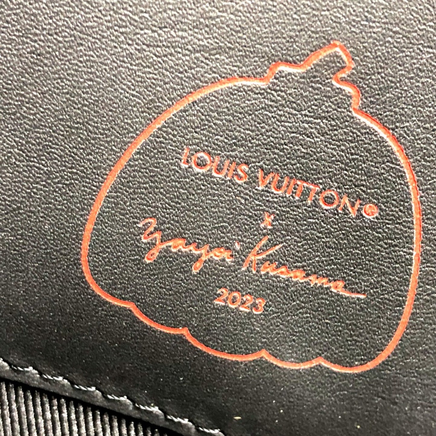 Louis Vuitton Black Leather Shoulder Bag