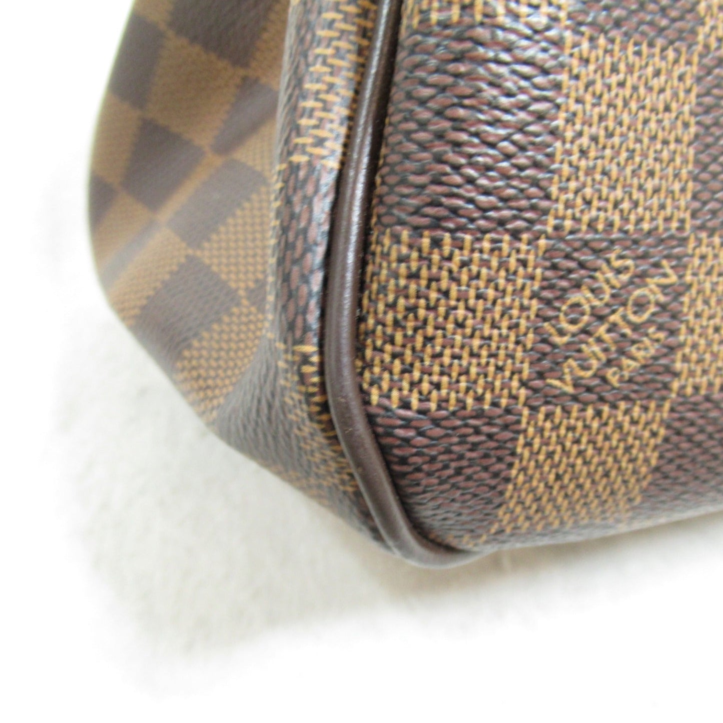 Louis Vuitton Brown Damier Canvas Damier Canvas Shoulder Bag
