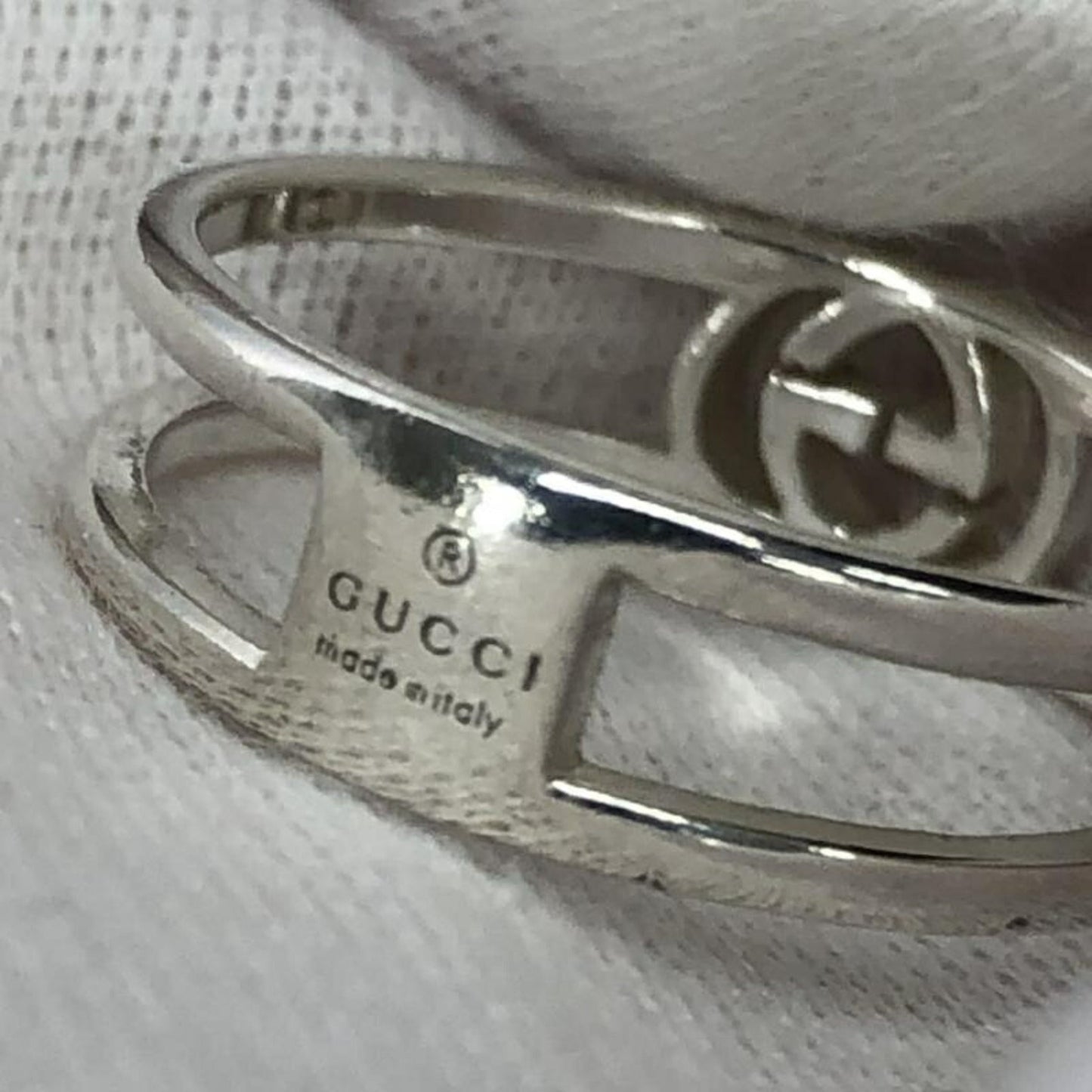 Gucci Blue Band Ring