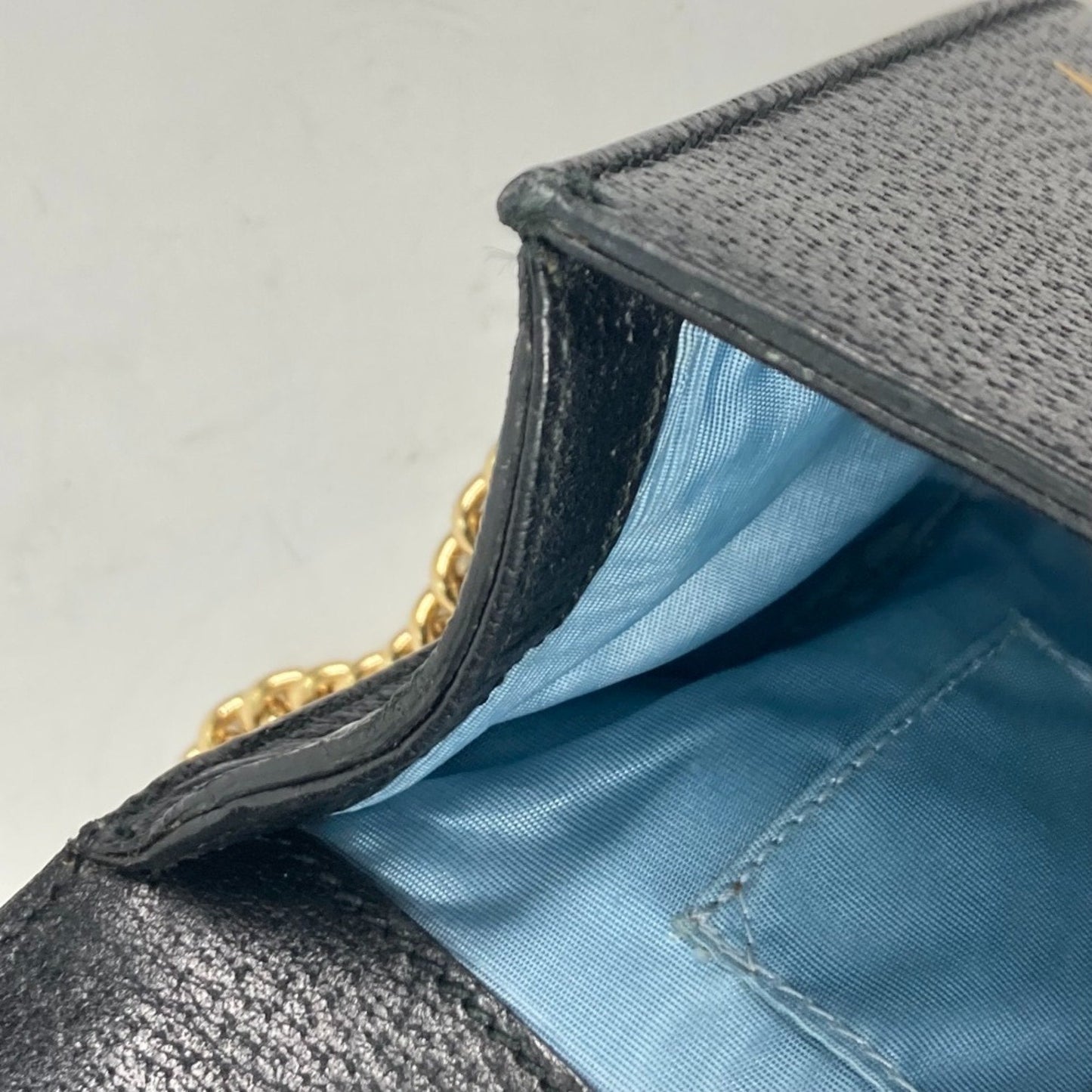 Gucci Black Leather Shoulder Bag