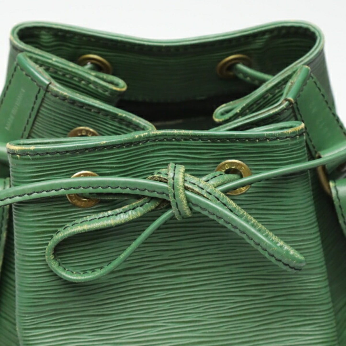 Louis Vuitton Borneo Green Epi Leather Shoulder Bag