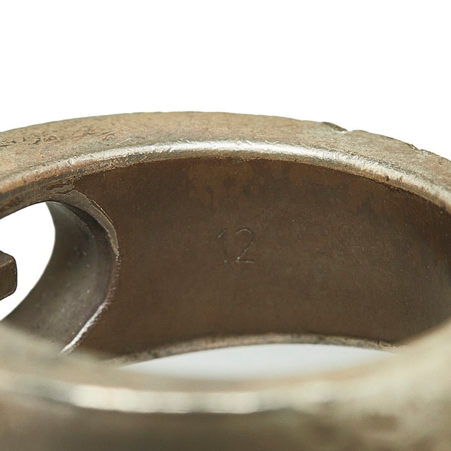 Gucci Silver Metal Band Ring