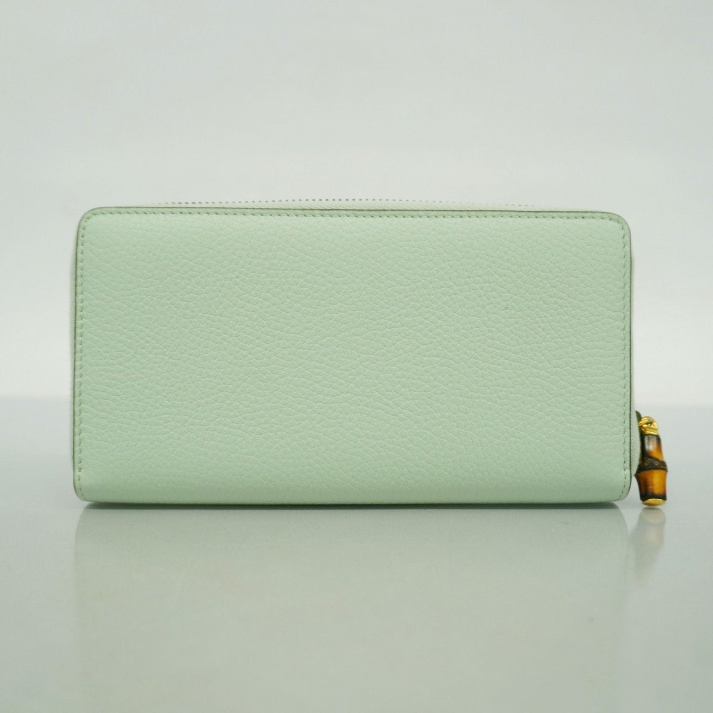 Gucci Pale Green Leather Long Wallet (Bi-Fold)