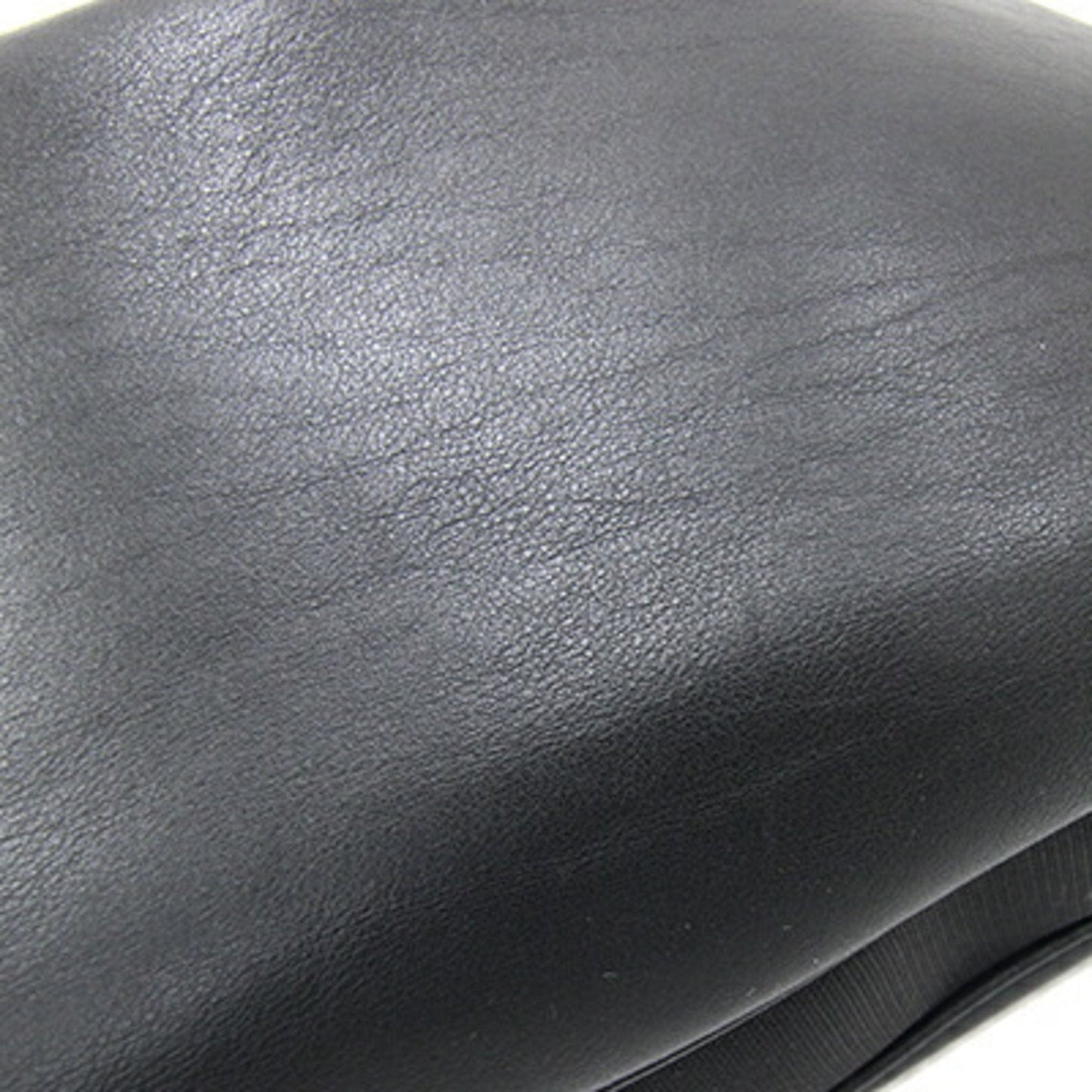 Gucci Black Leather Shoulder Bag