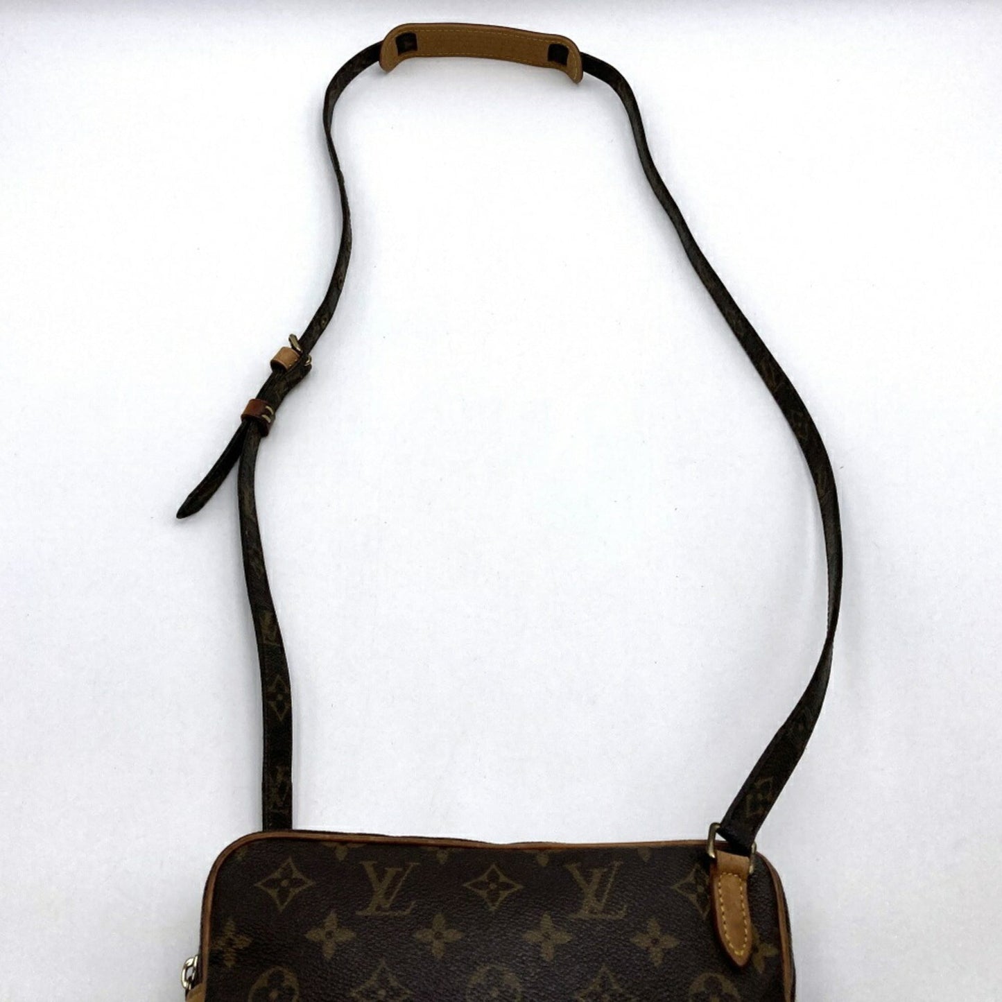 Louis Vuitton Monogram Monogram Pochette Shoulder Bag