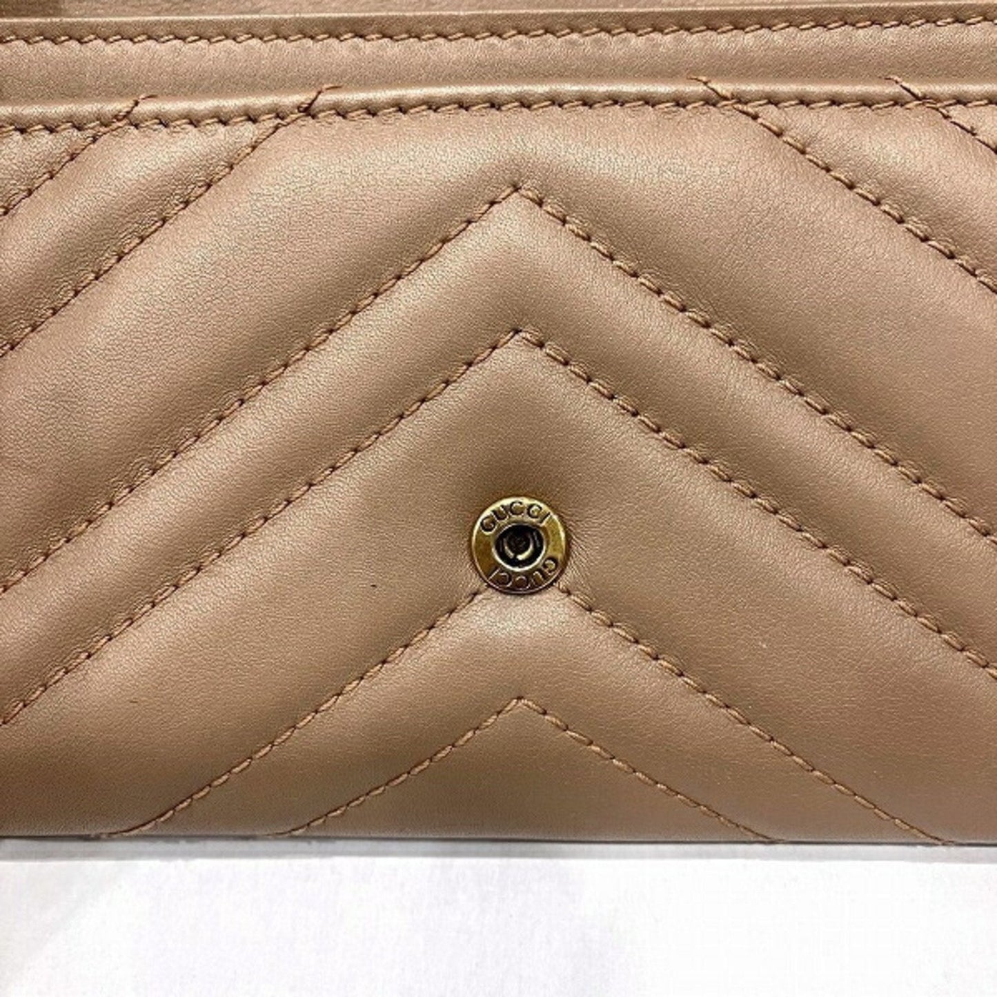 Gucci Beige Leather Long Wallet (Bi-Fold)