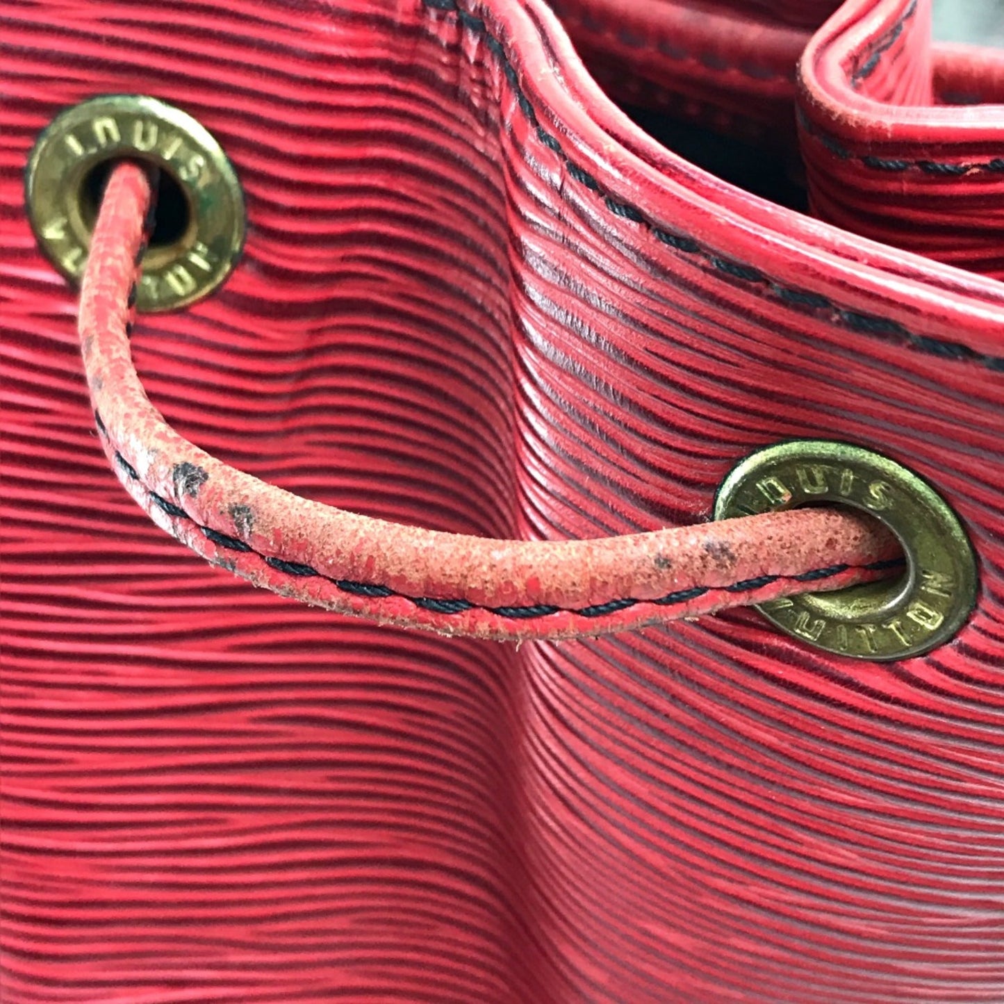 Louis Vuitton Red Leather Shoulder Bag