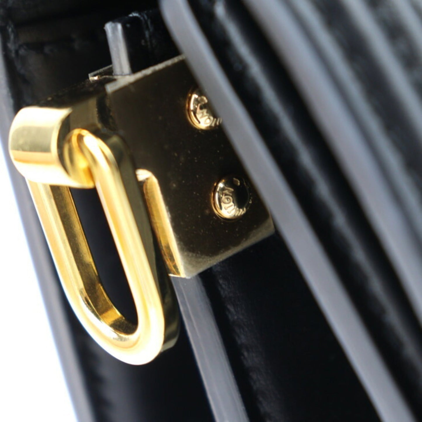 Louis Vuitton Black Epi Leather Handbag Shoulder Bag
