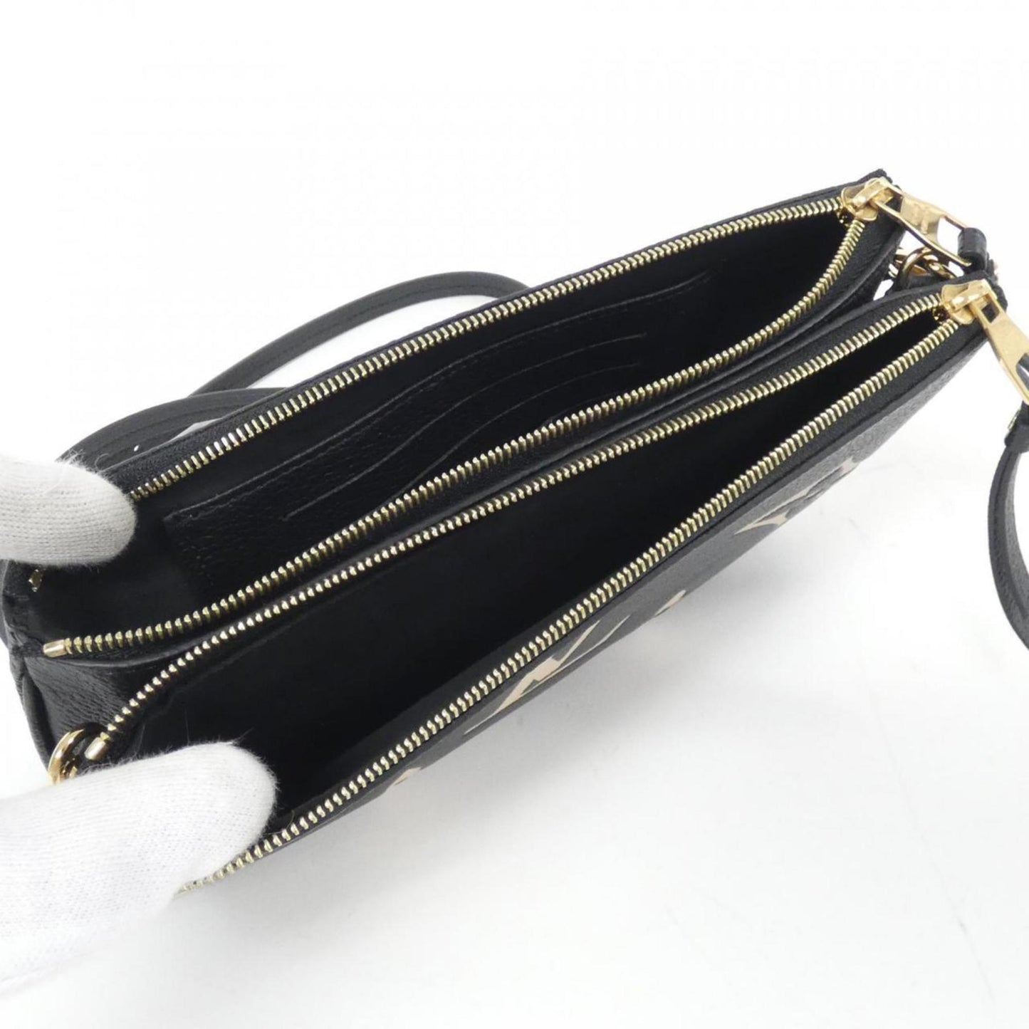 Louis Vuitton Beige Black Leather Pochette Shoulder Bag