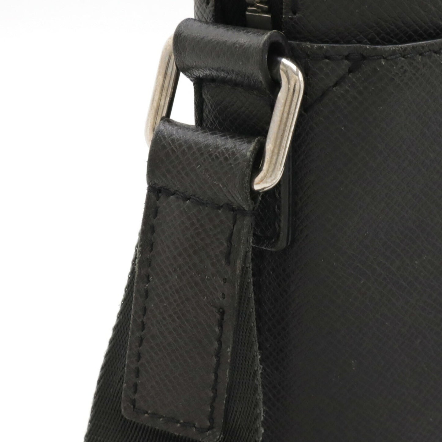 Louis Vuitton Ardoise Black Taiga Leather Shoulder Bag