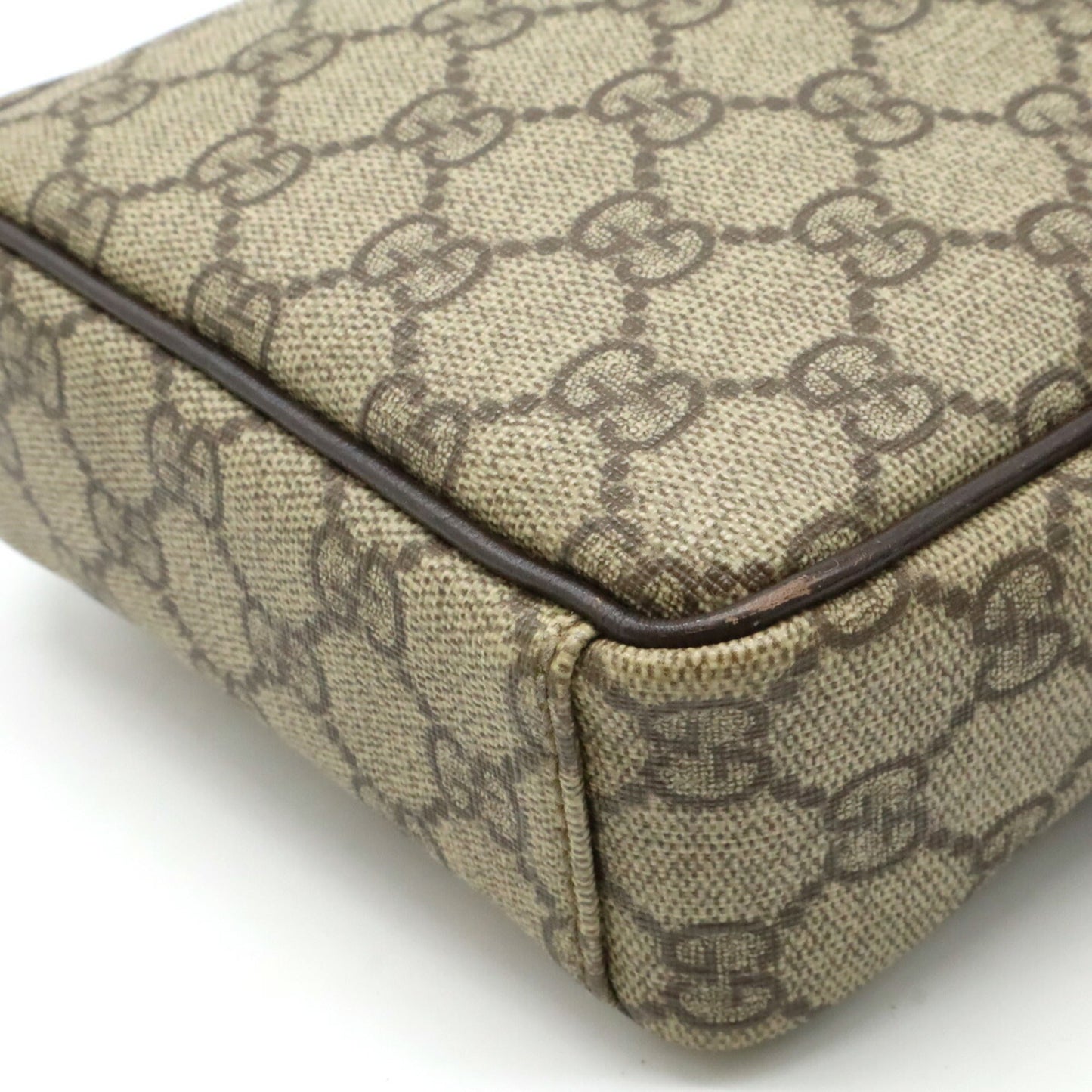 Gucci Beige Dark Brown Khaki Pvc Leather Pochette Shoulder Bag