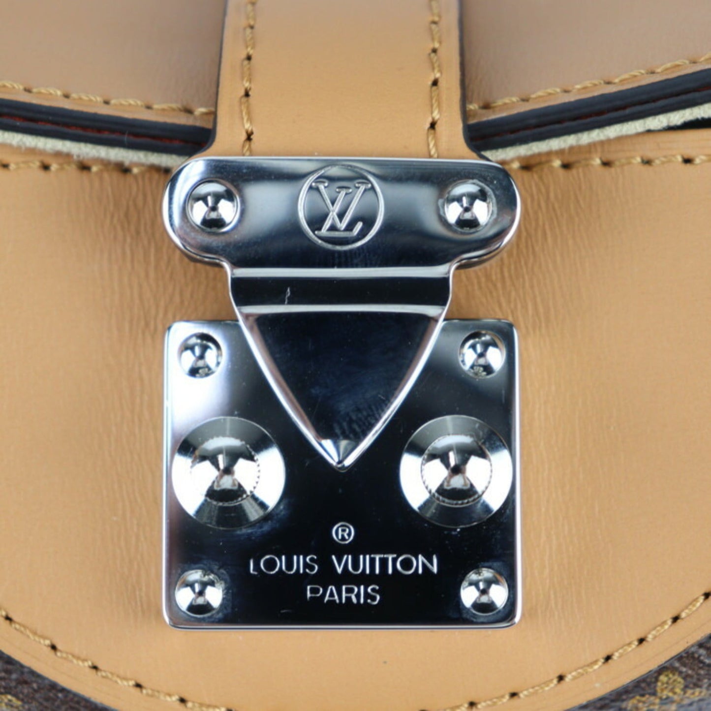 Louis Vuitton Monogram Brown Monogram Handbag Shoulder Bag Tote Bag