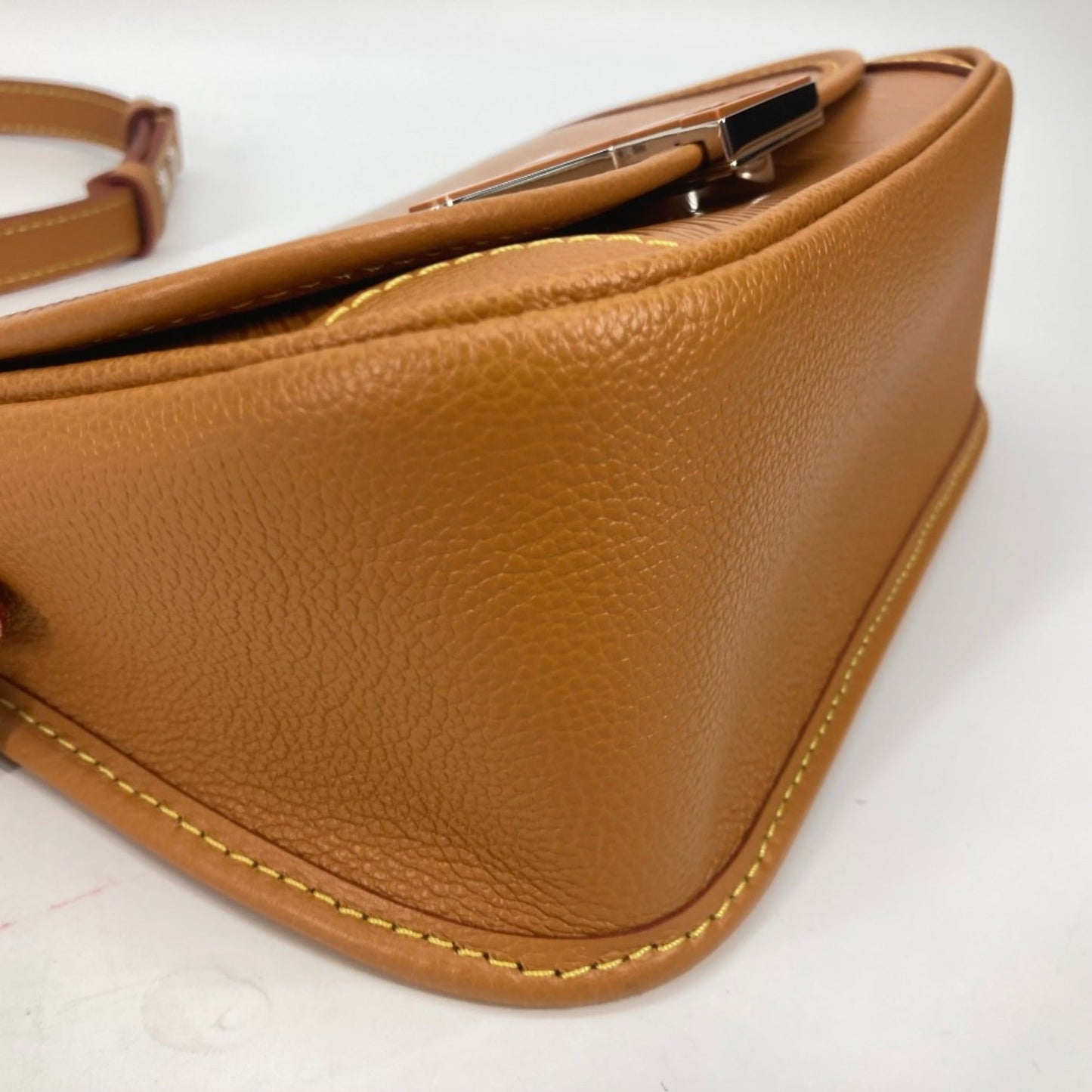 Louis Vuitton Beige Leather Shoulder Bag