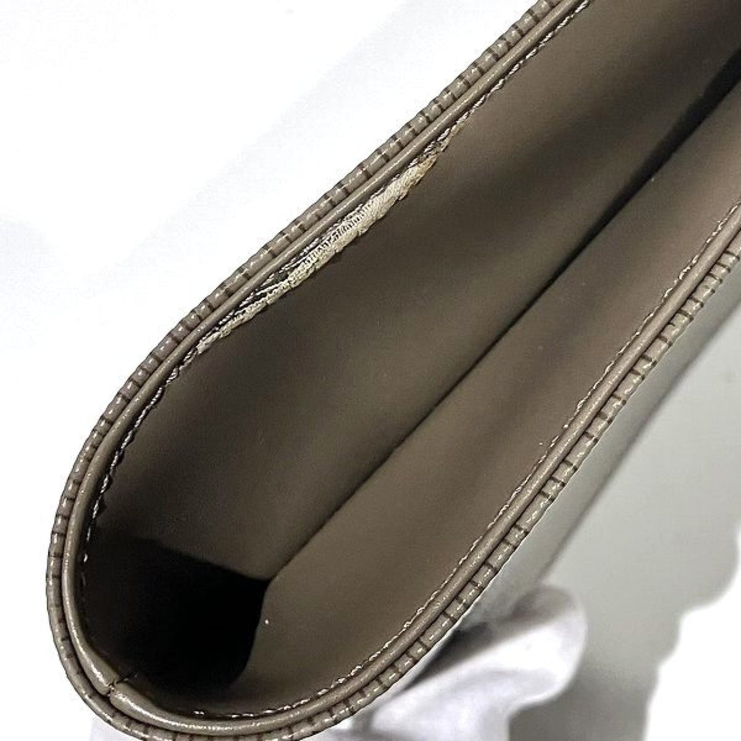 Louis Vuitton Beige Leather Handbag Shoulder Bag