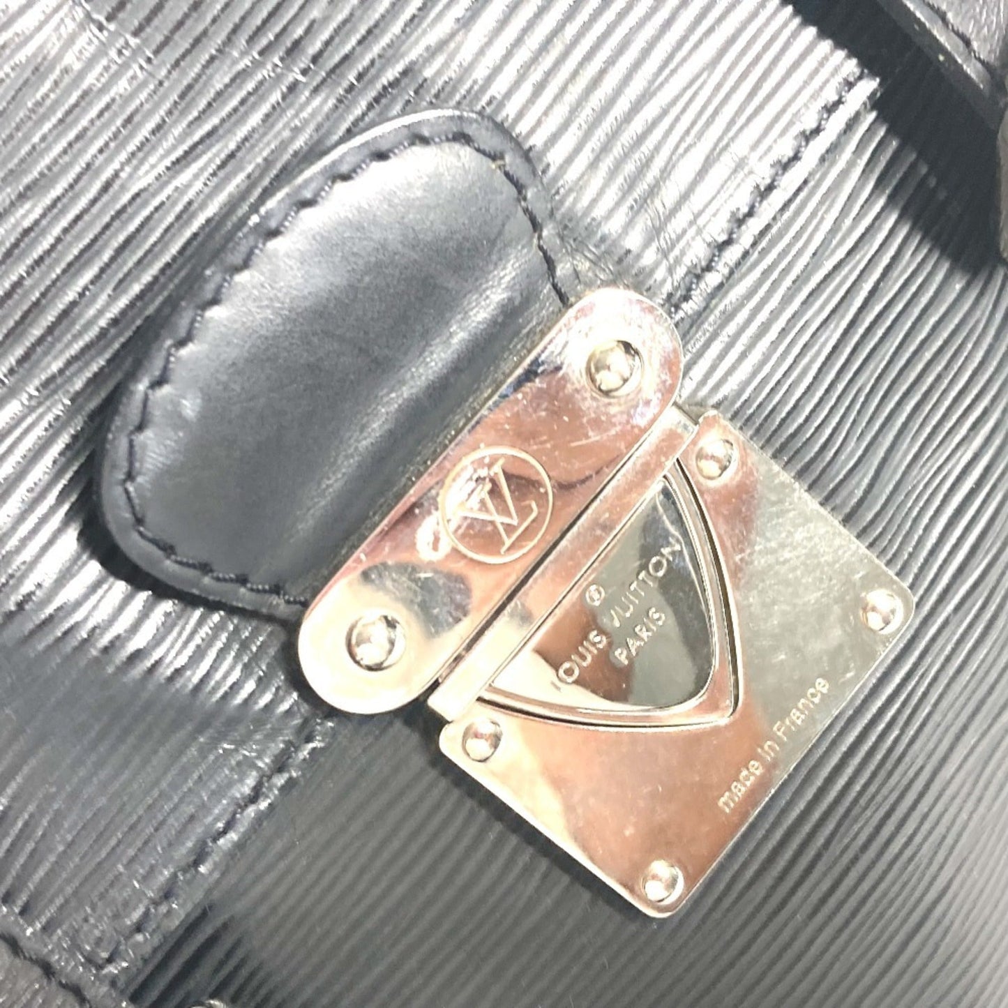 Louis Vuitton Black Noir Epi Leather Shoulder Bag Tote Bag