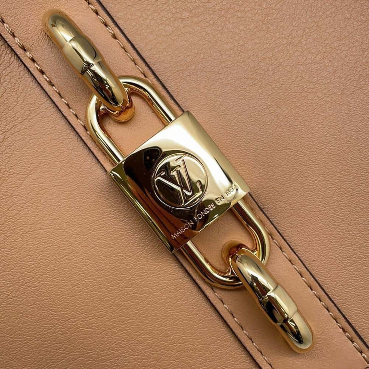 Louis Vuitton Camel Leather Shoulder Bag