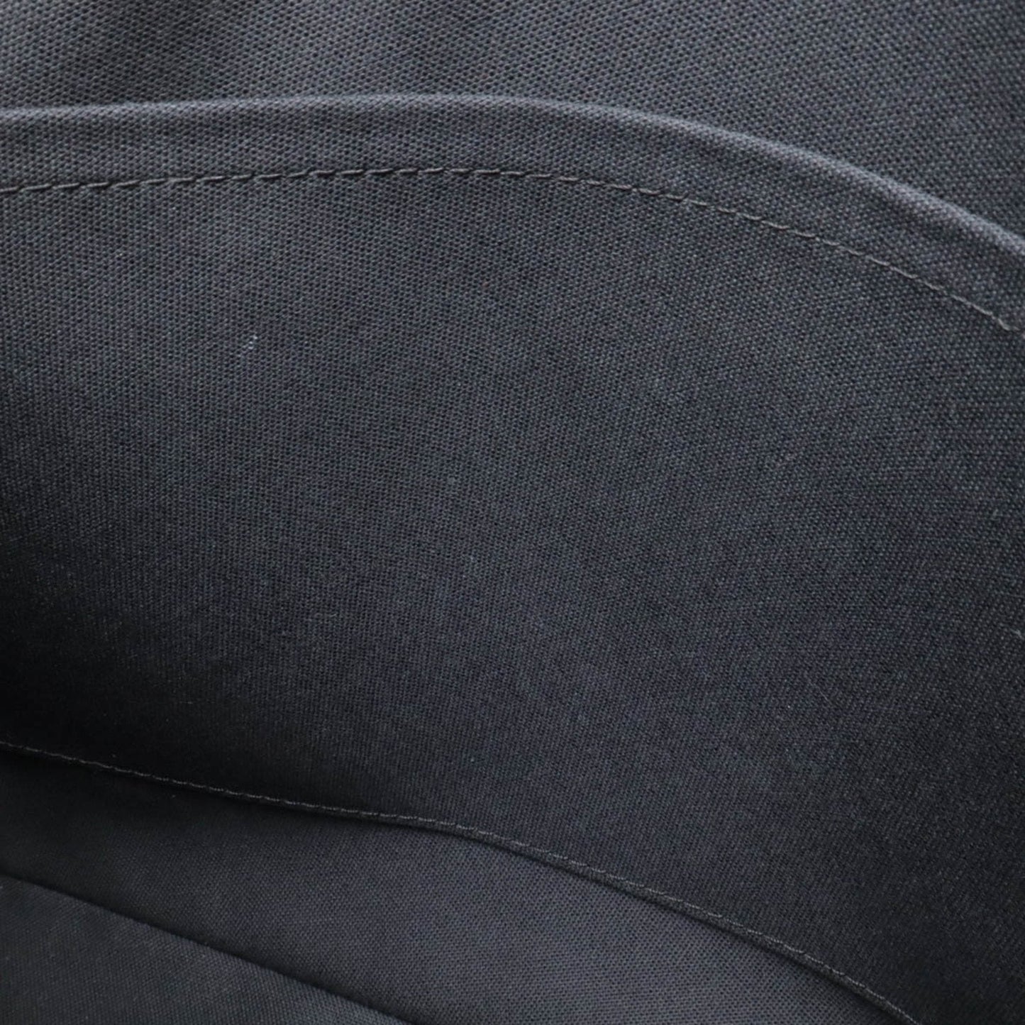 Louis Vuitton Taiga Ardoise Taiga Leather Shoulder Bag