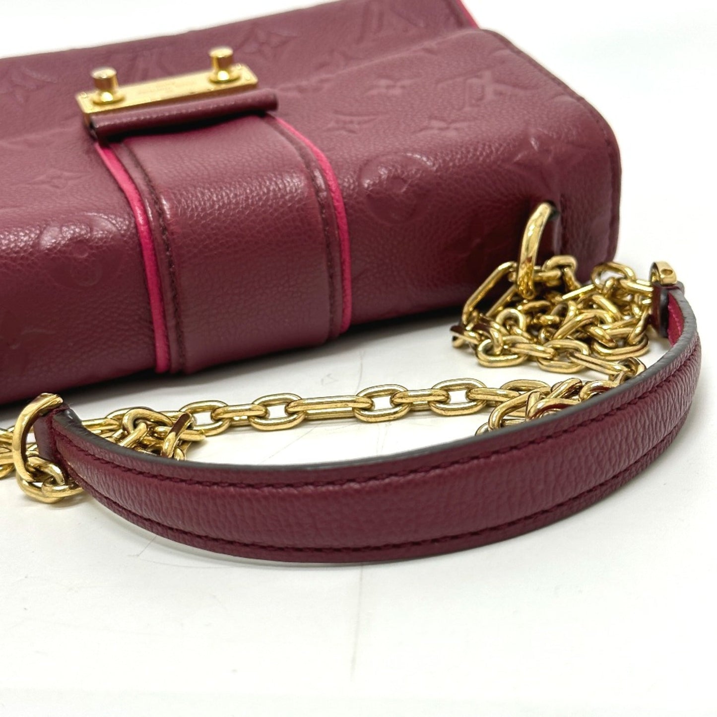 Louis Vuitton Red Other Shoulder Bag