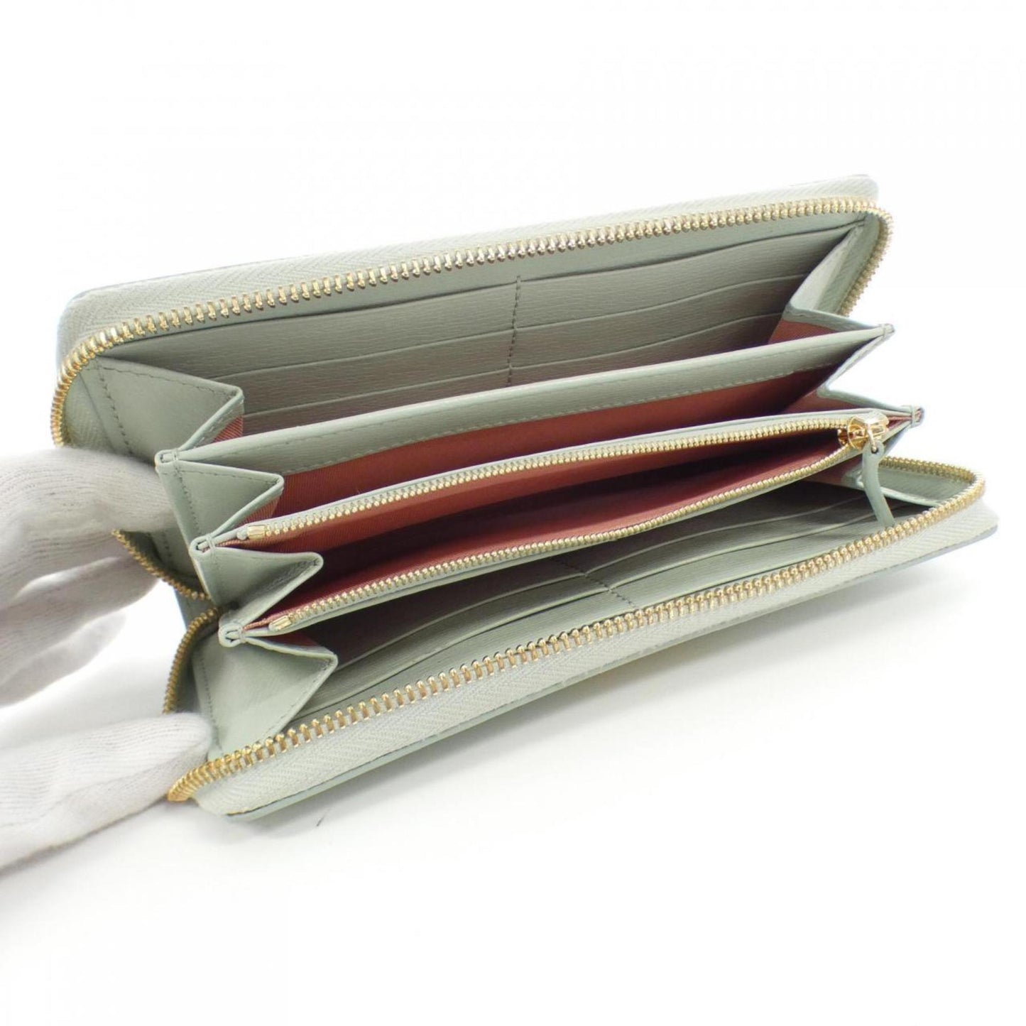 Gucci Pale Green Leather Long Wallet (Bi-Fold)