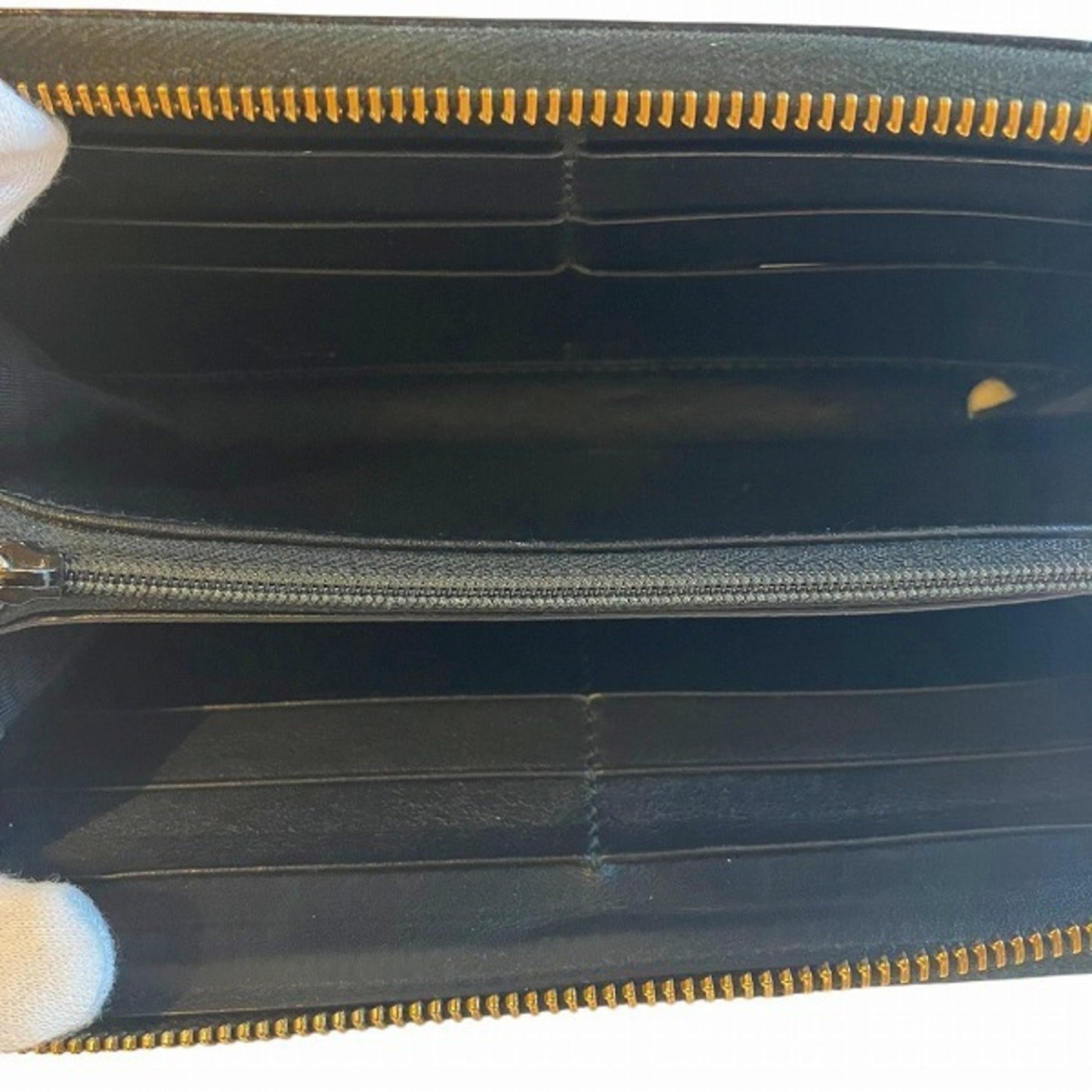 Gucci Black Leather Long Wallet (Bi-Fold)