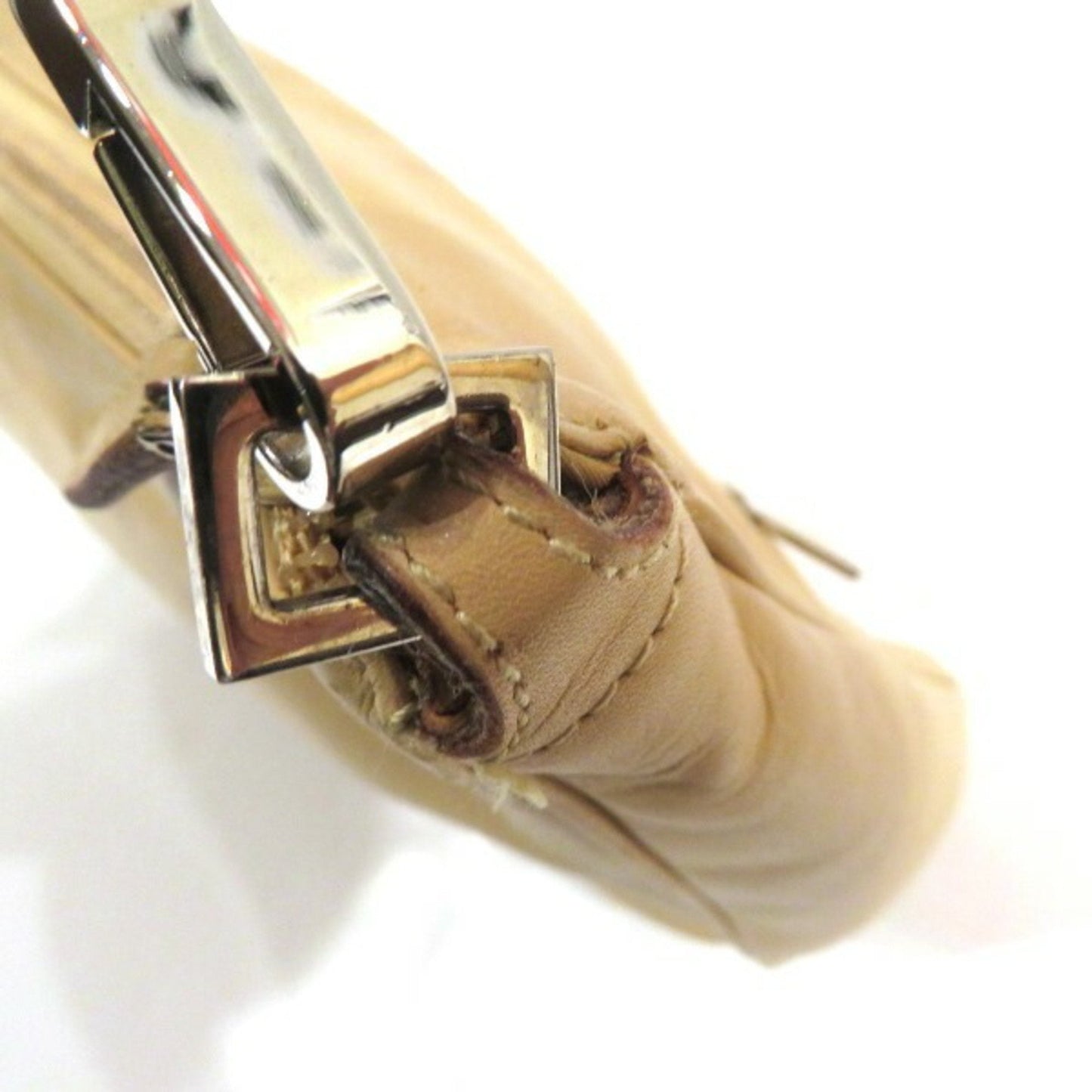 Gucci Bamboo Beige Leather Handbag