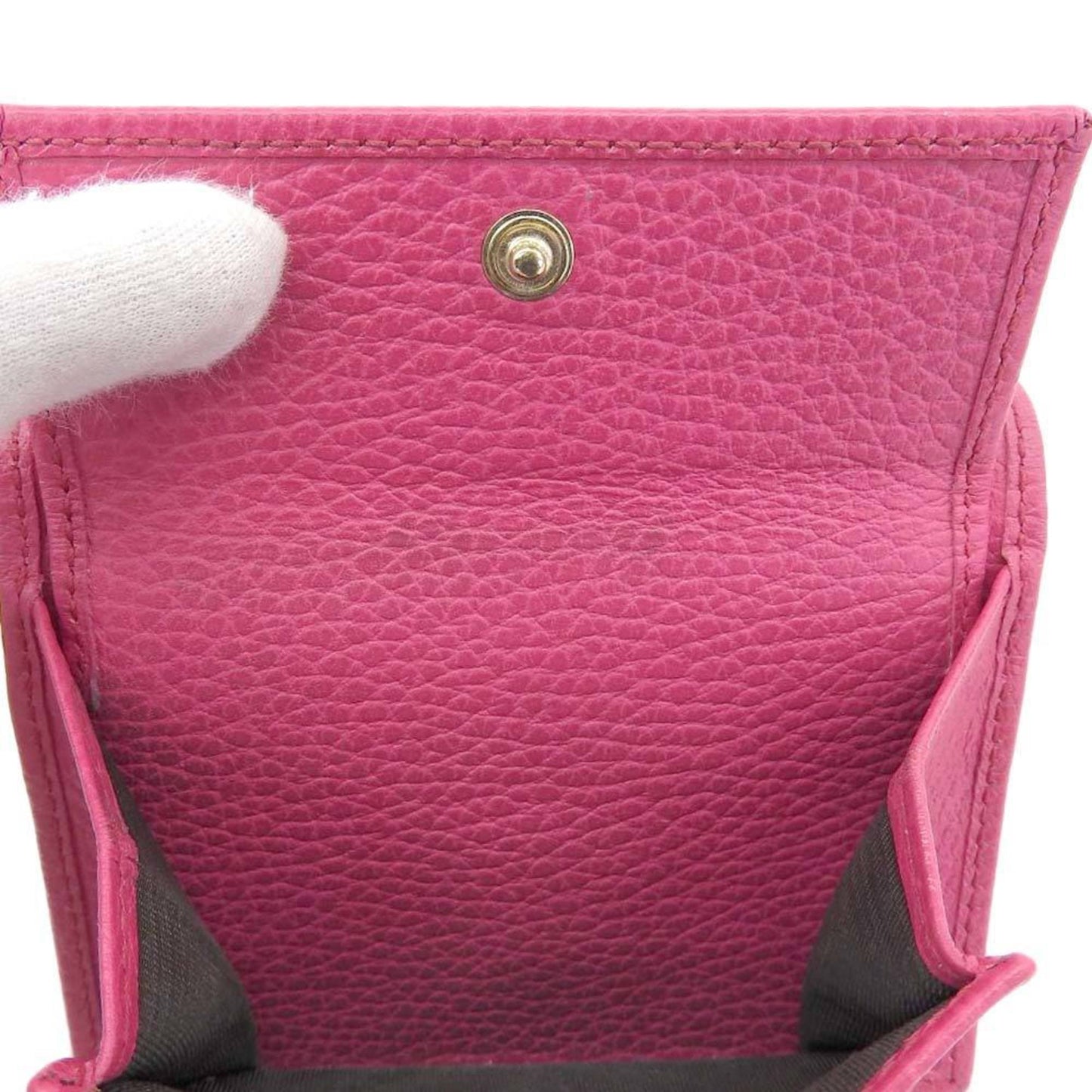 Gucci Pink Leather Wallet (Tri-Fold)