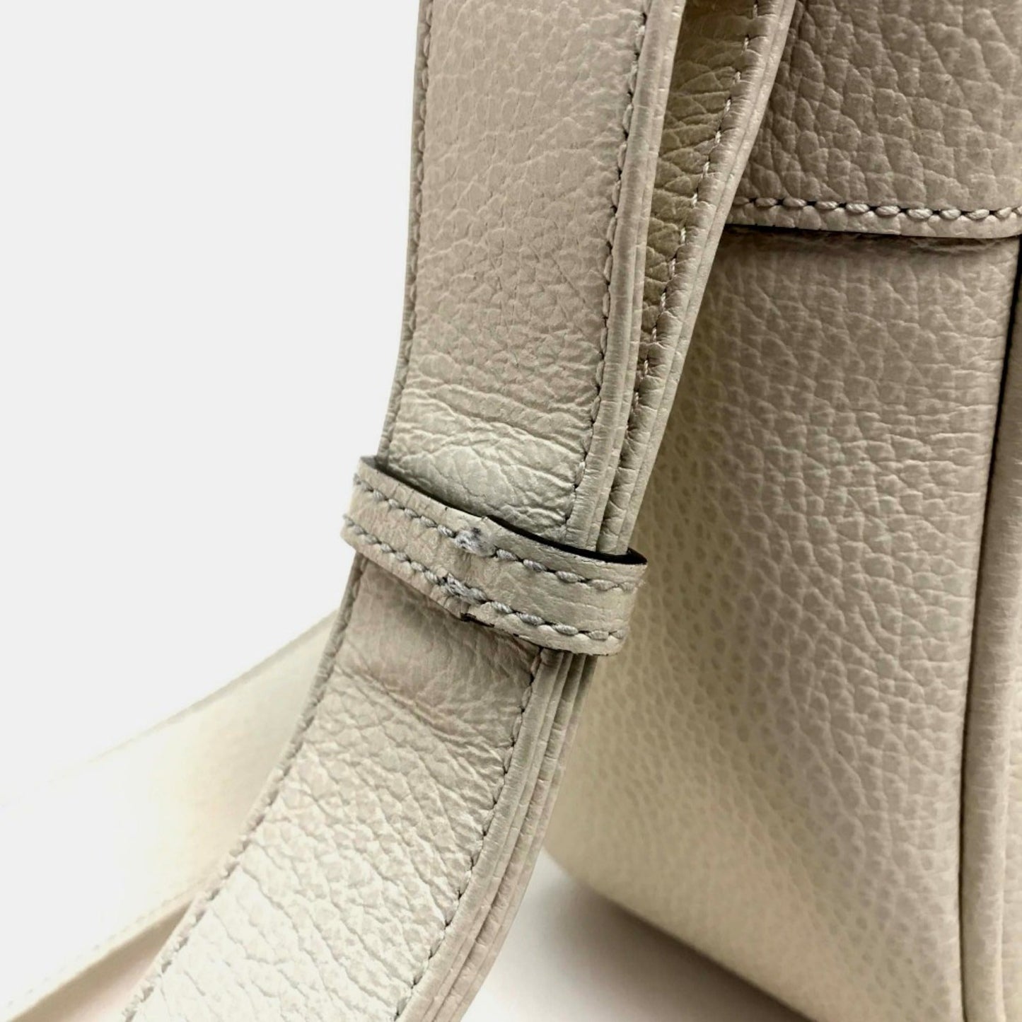 Gucci White Leather Shoulder Bag