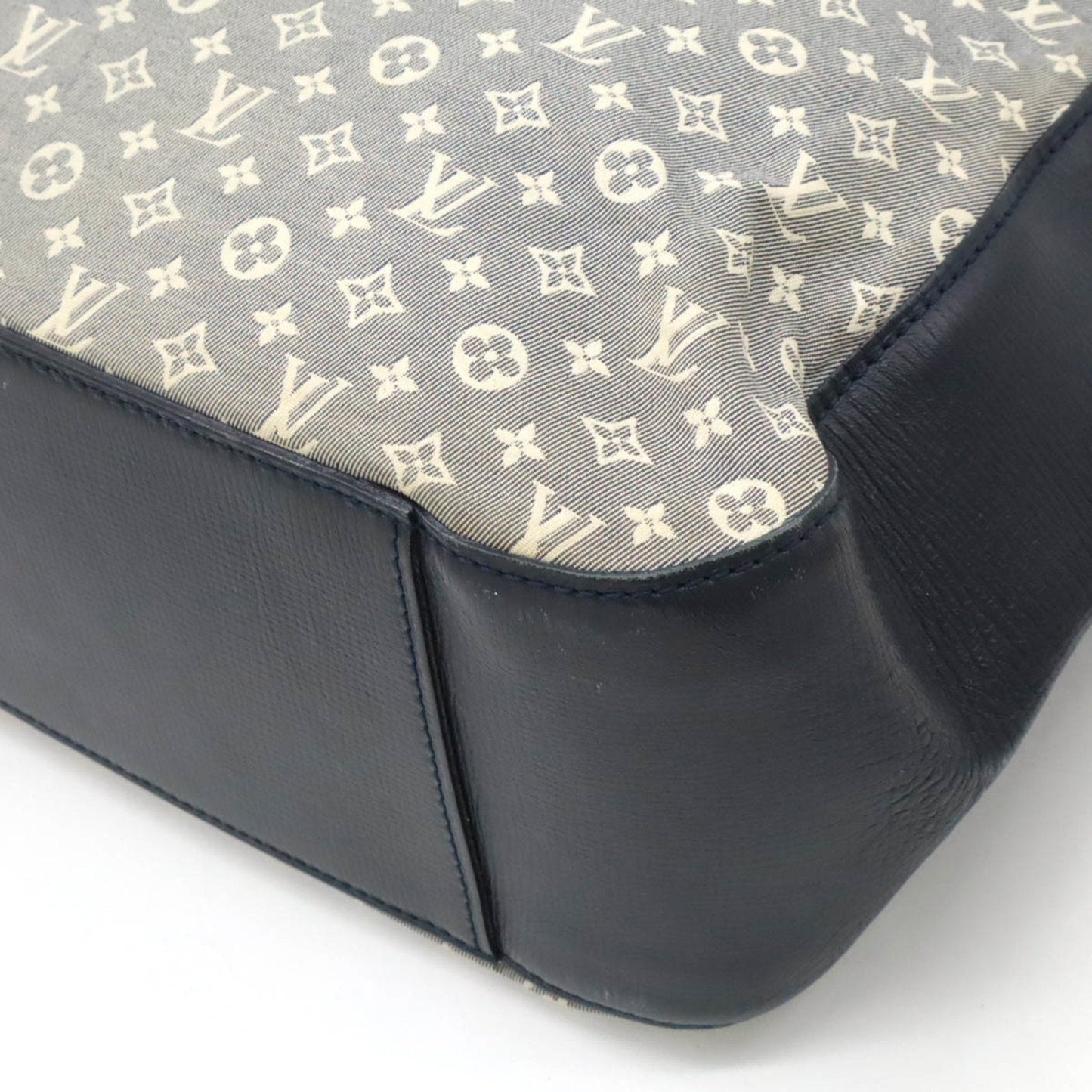 Louis Vuitton Ancre Canvas Leather Shoulder Bag