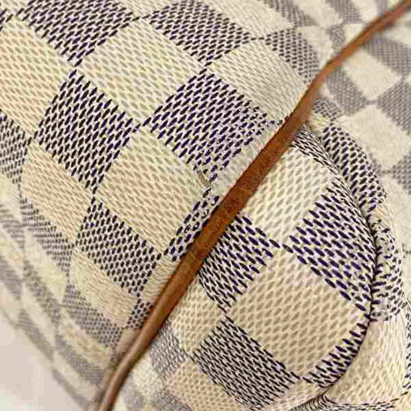 Louis Vuitton White Shoulder Bag Tote Bag