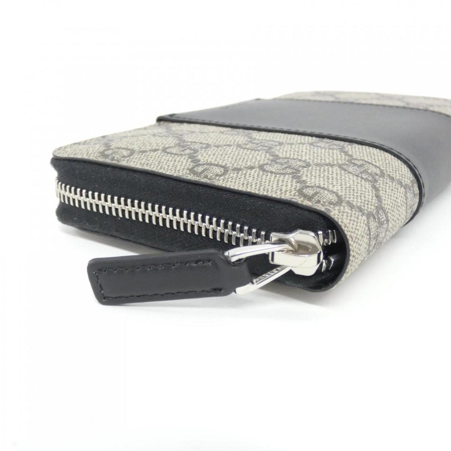 Gucci Beige Black Gg Supreme Leather Long Wallet (Bi-Fold)