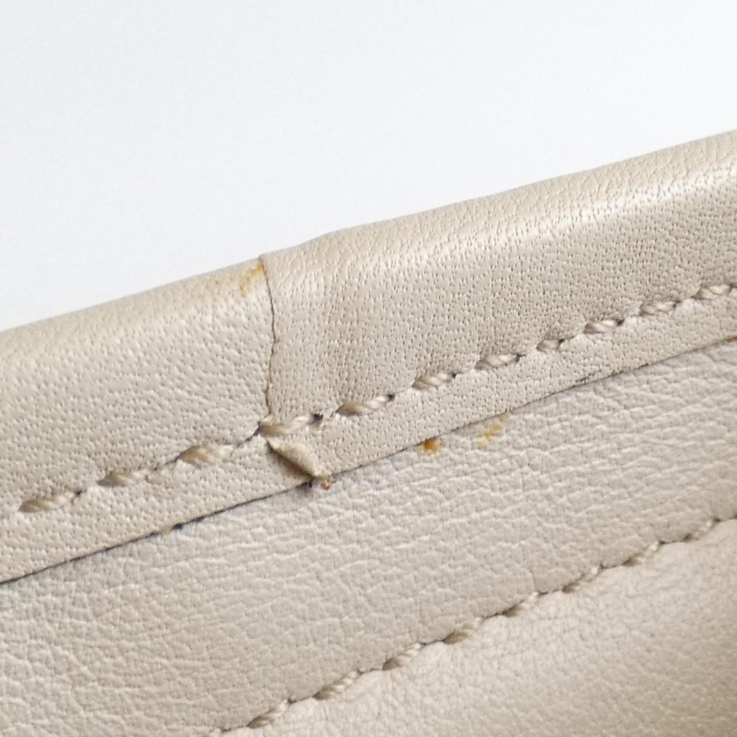 Gucci Gg Canvas Beige Ivory Gg Canvas Shoulder Bag